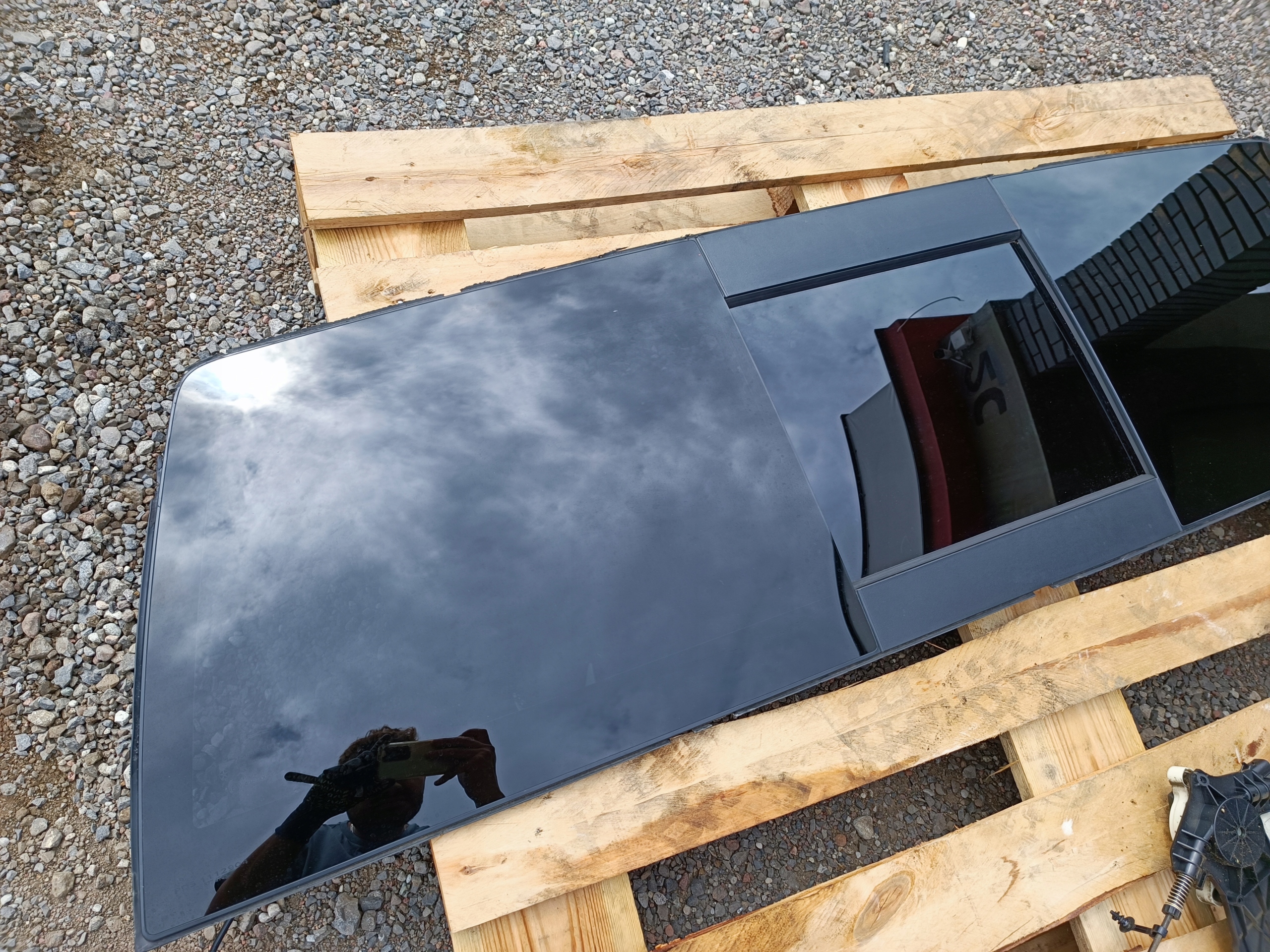 window rear rear part cabs Dodge RAM 1500 2009-2018