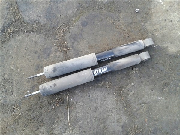 AMORTYZATORY TYLNE SSANGYONG KYRON 2.0 XDI LIFT