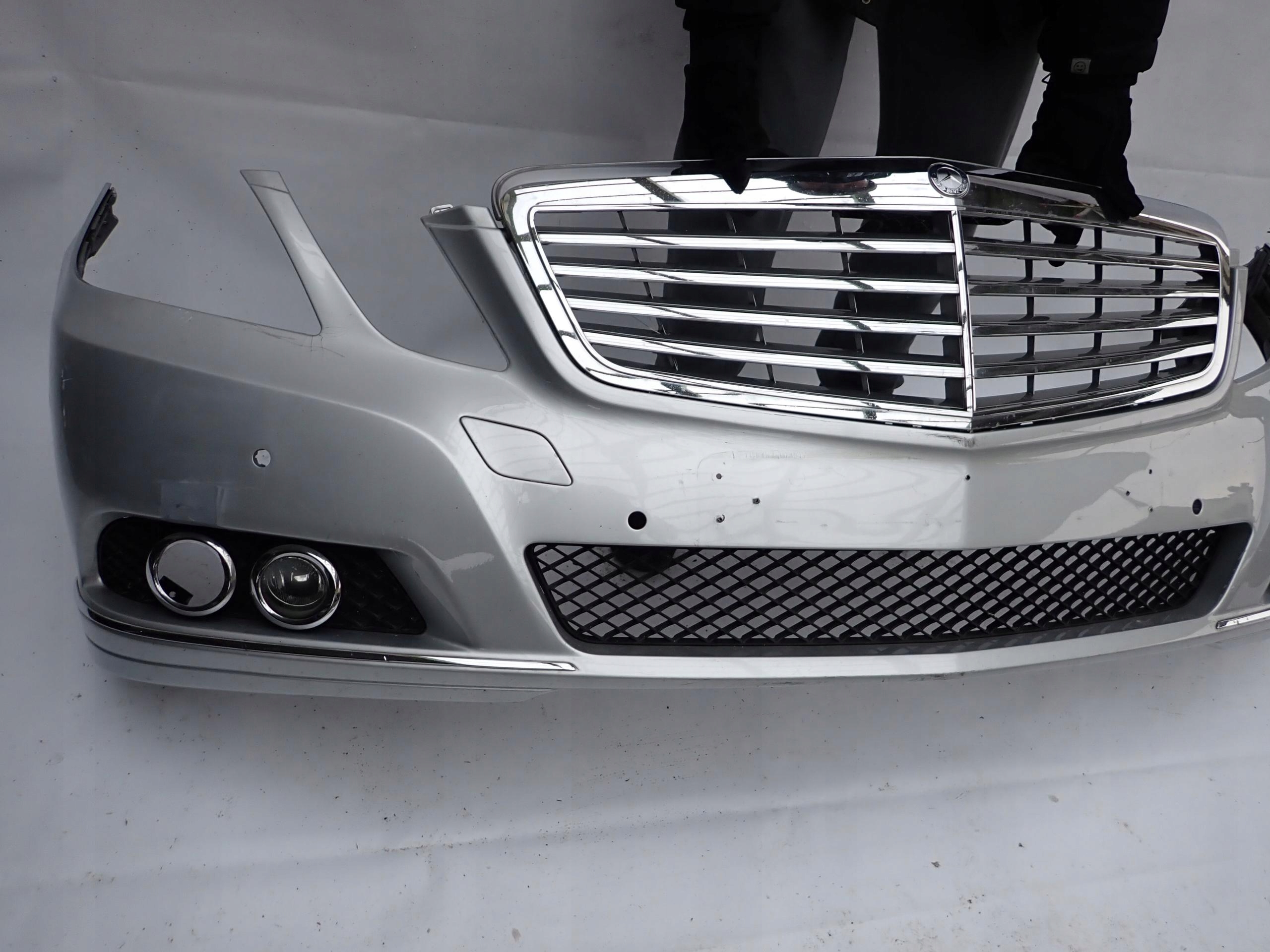 MERCEDES E-KLASA W212 09-13 ELEGANCE bumper front front PDC