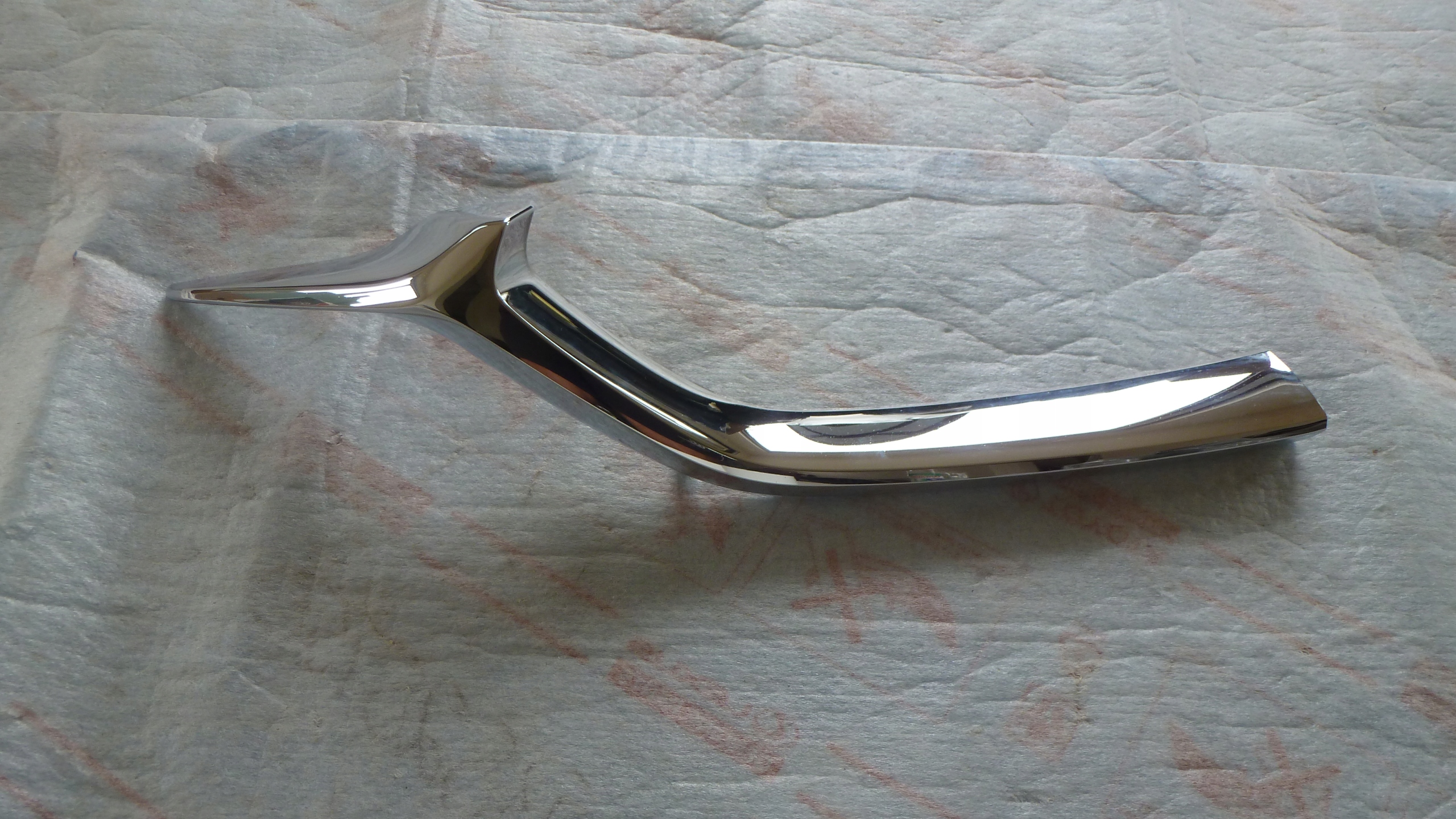 MAZDA CX5 ХРОМ РЕШІТКА ПРАВА СМУГА KFYT-507J1