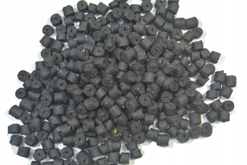 Pellet na wagę Method Carp Black Halibut 8mm 500g