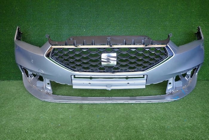 SEAT LEON IV 19- Frontstoßstange vorne