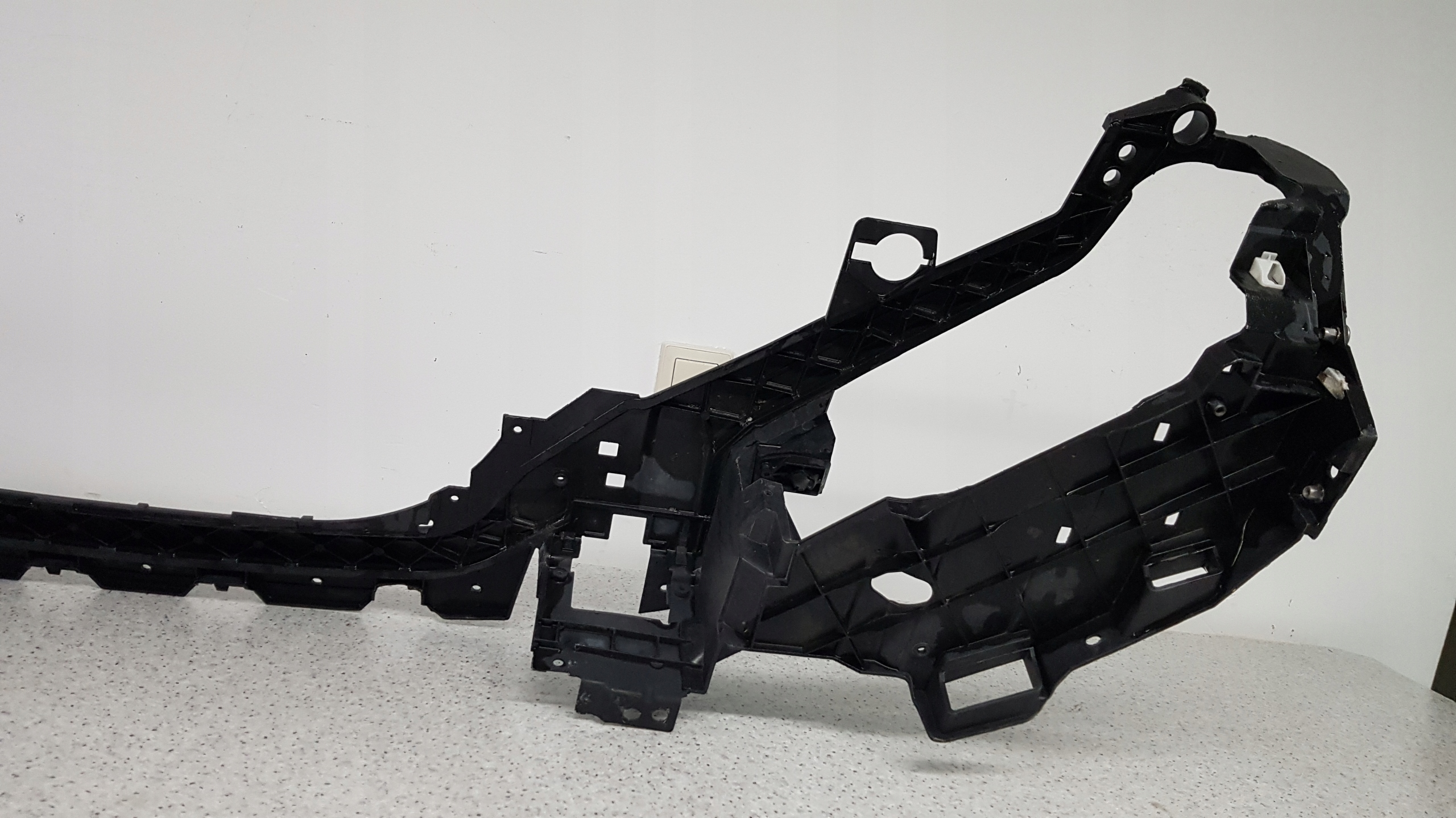 bar, wall front VOLVO V40 2012 - 6533
