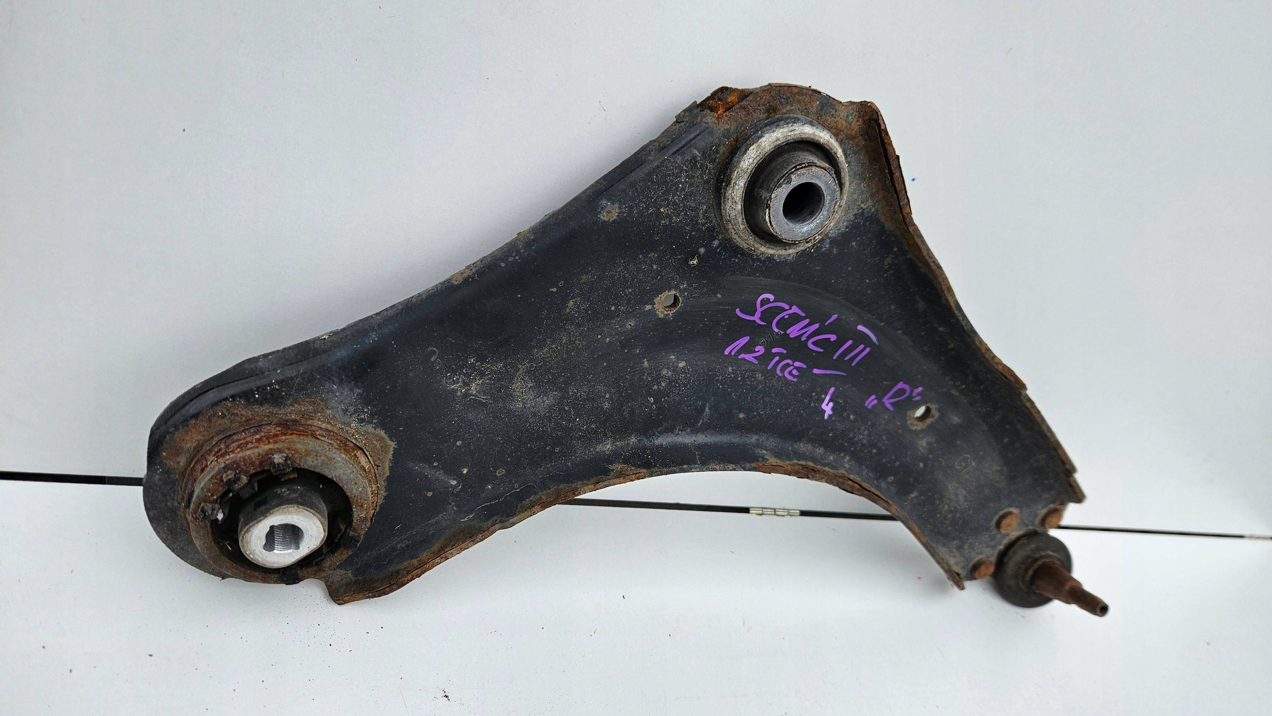 Renault Scenic III 3 09- 1.2 TCE arm front right front 545006560r