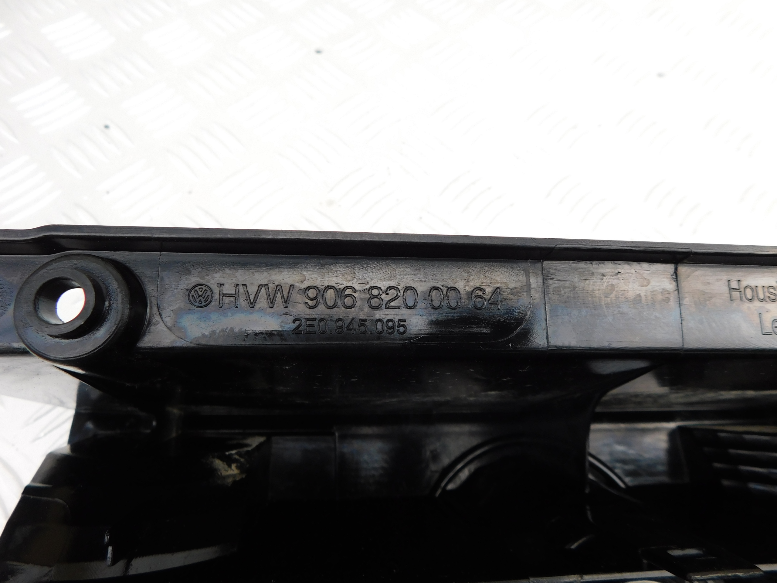 VW Crafter 06-16 light rear left rear part original OEM HVW9068200064