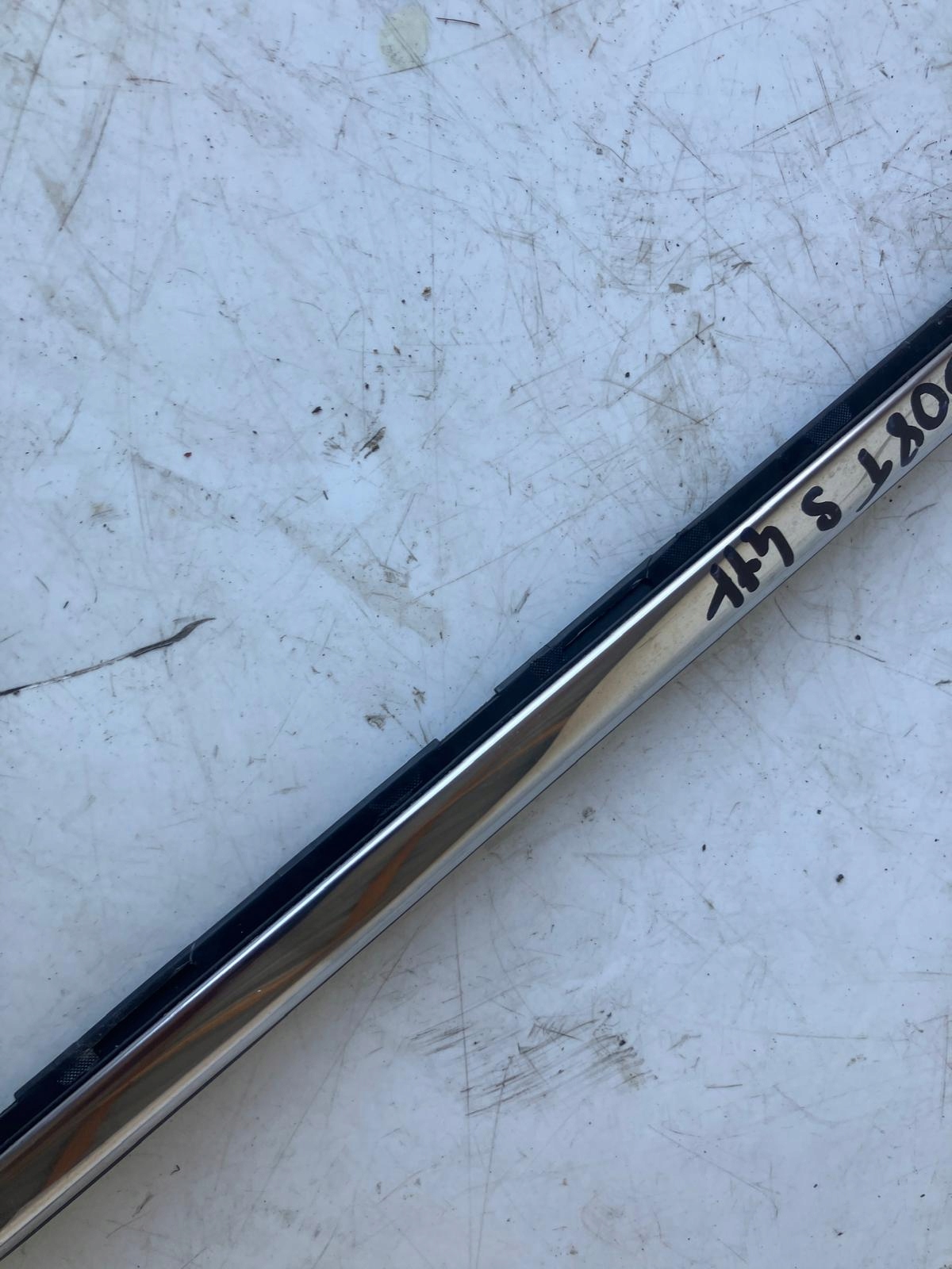 moulding dust right front PEUGEOT 308 T9 CHROM 9677880980