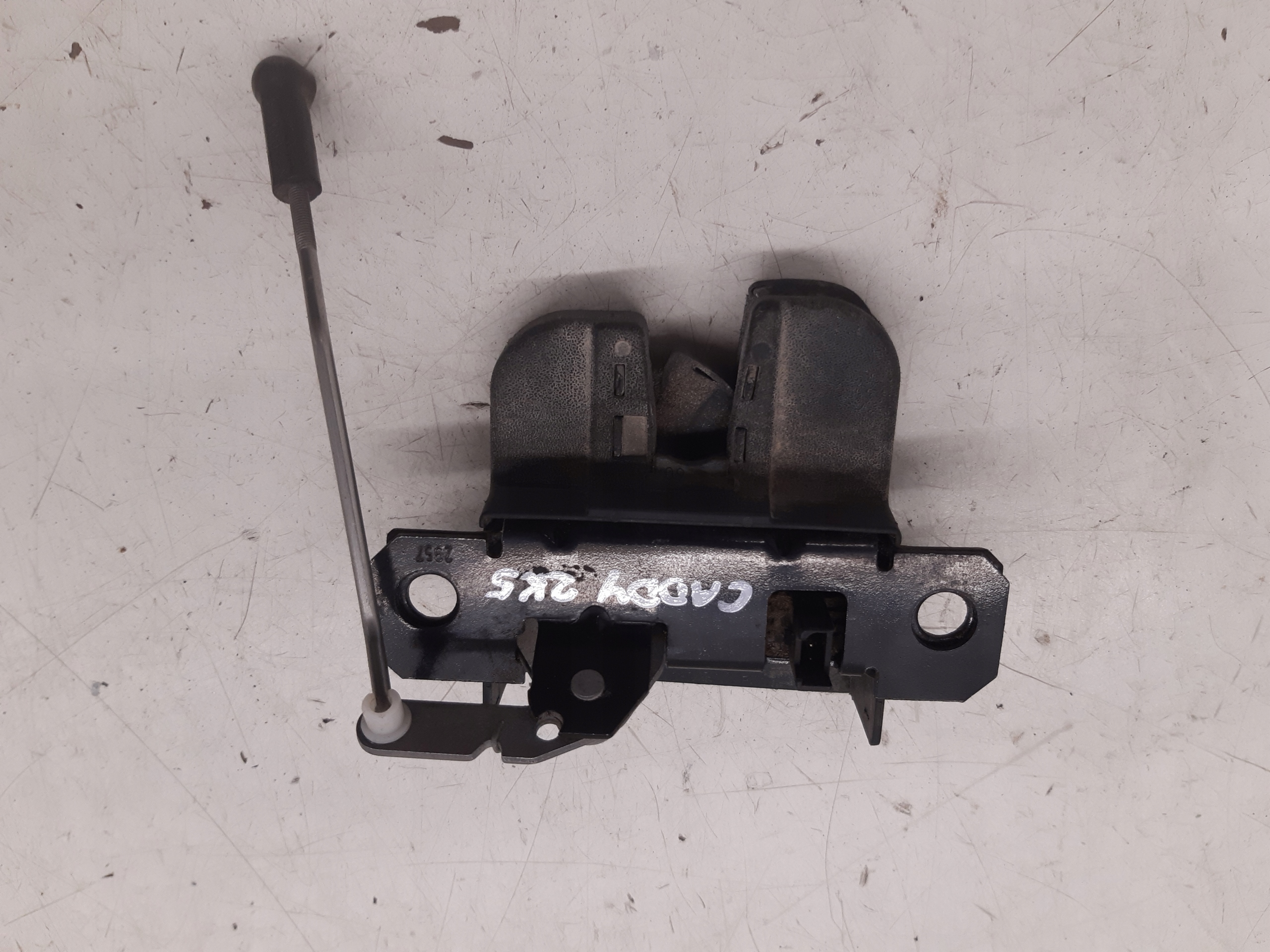 lock door 2K0827505L VW Caddy IV 2K5 1,2 TSI
