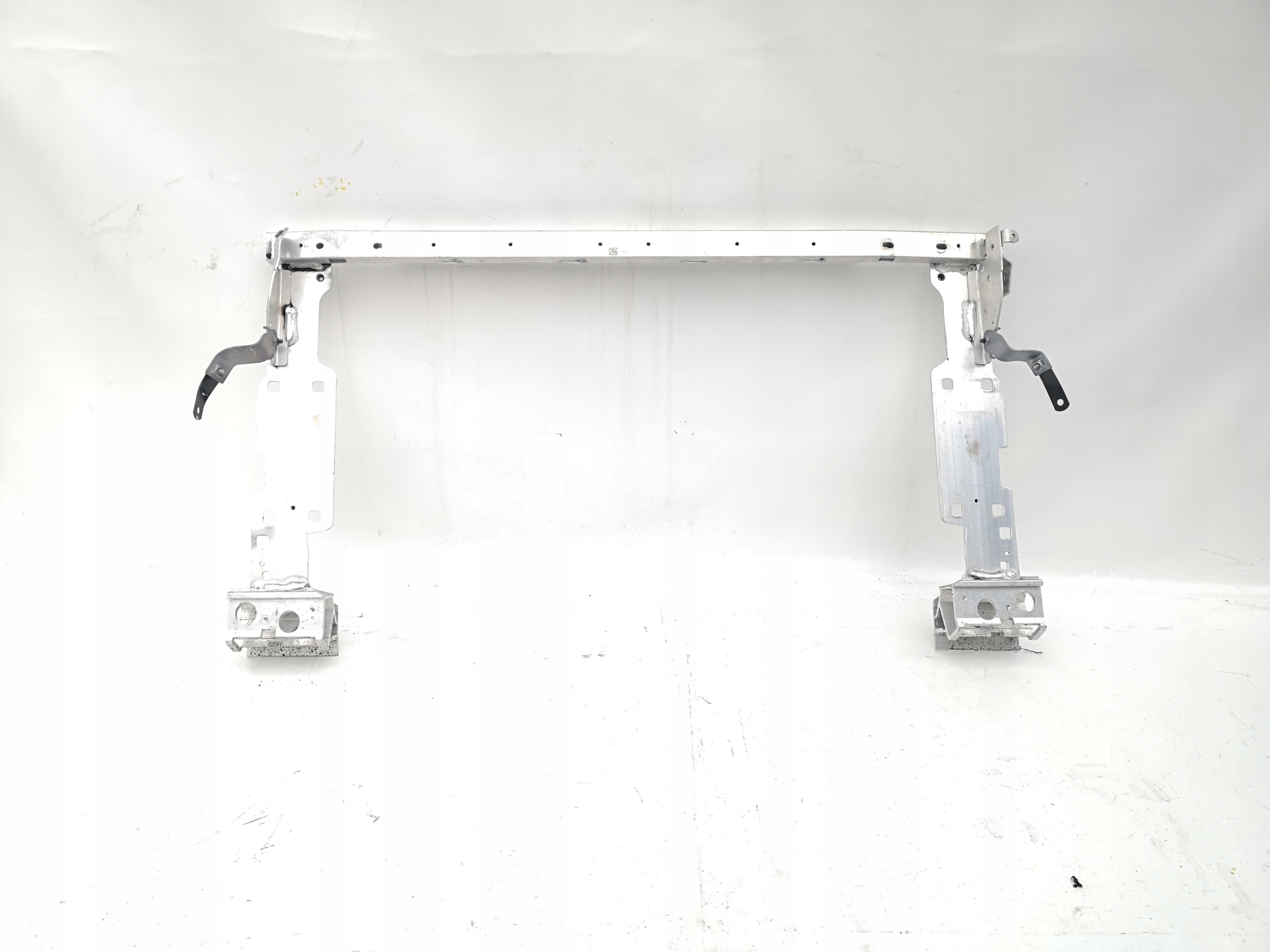 AUDI A8 D5 PAS PRZEDNI WZMOCNIENIE 4N0805594C