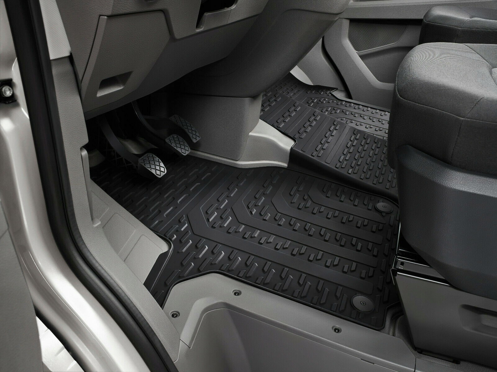 Dywaniki gumowe VW Crafter 3 szt. 7C1061502A82V Numer katalogowy producenta 7C1061502A82V