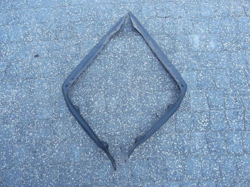 LISTWA LAMPY TYLNEJ P MERCEDES C-KLASA W203 SEDAN