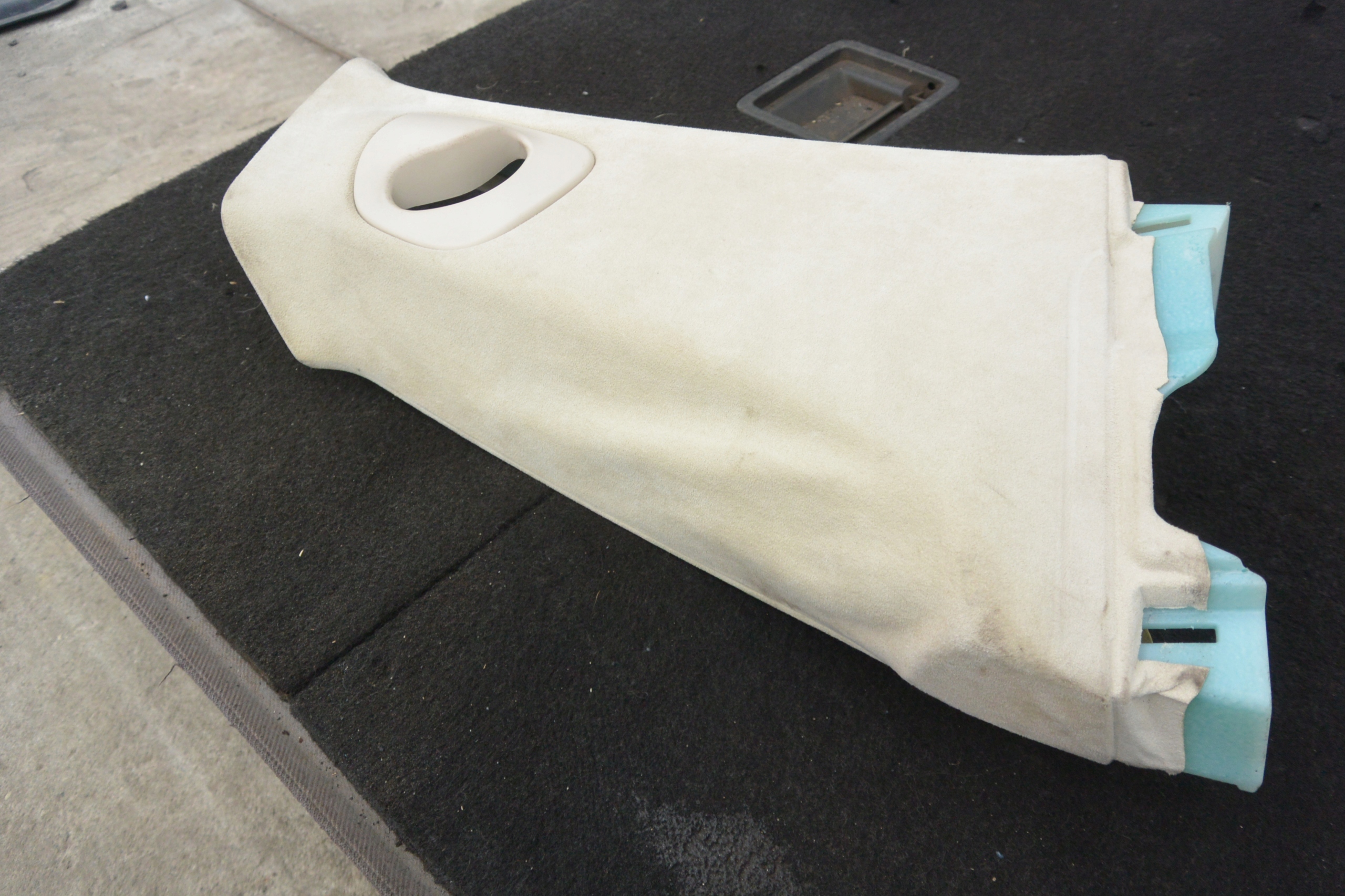 cover SLUPKA central right left TESLA MODEL S