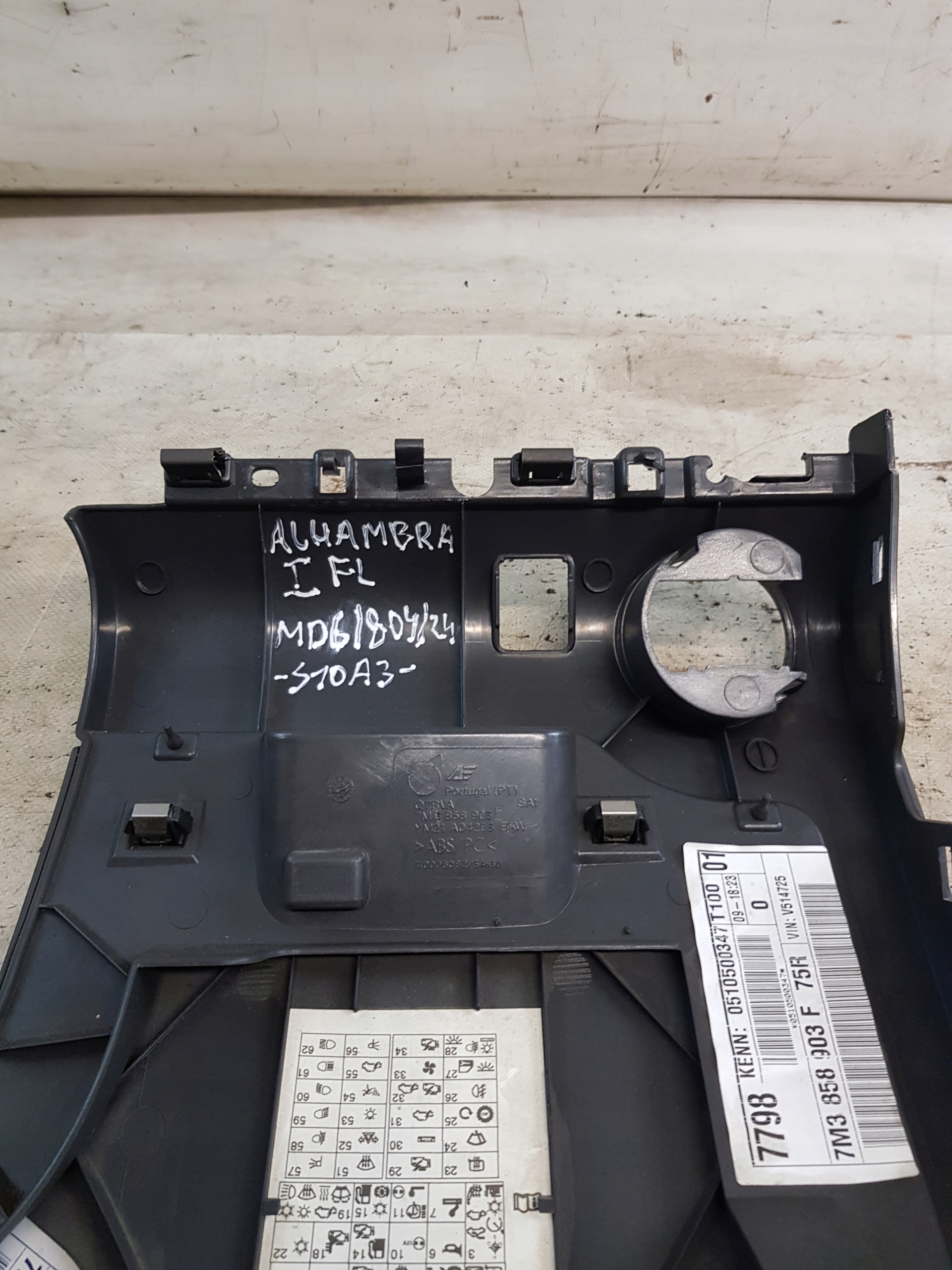 passenger compartment driver´s SEAT ALHAMBRA and FL 7M3858903F