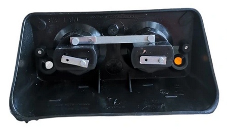 LAMPA PRZEDNIA LEWA KIERONKOWSKAZU MTZ BELARUS T25 Producent części inny