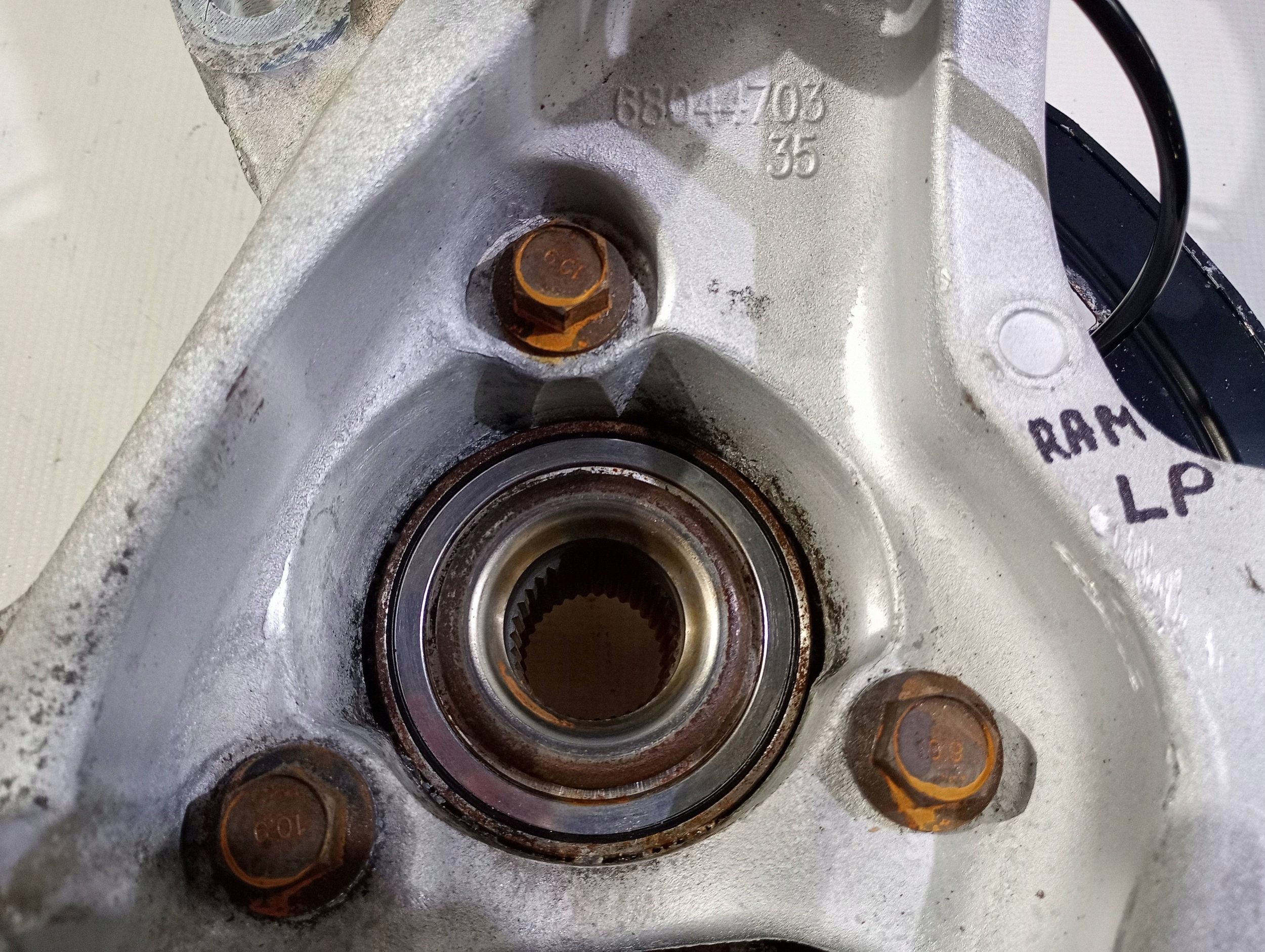 swing of the pivot wheels left front front left Dodge RAM 1500 2009-2018