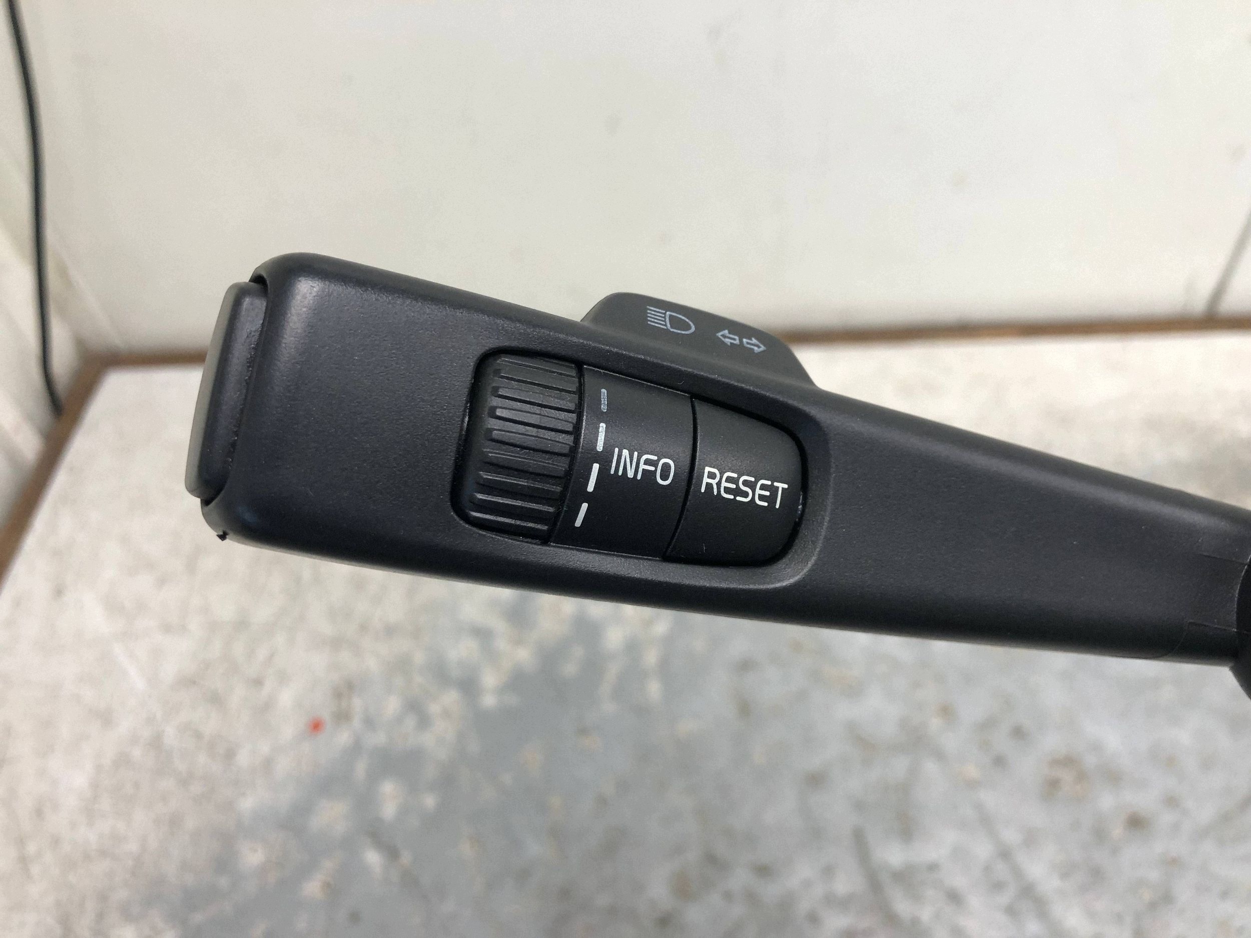 DEVIO LUCI TERGICRISTALLO TERGI VOLVO C30 LIFT 30798629