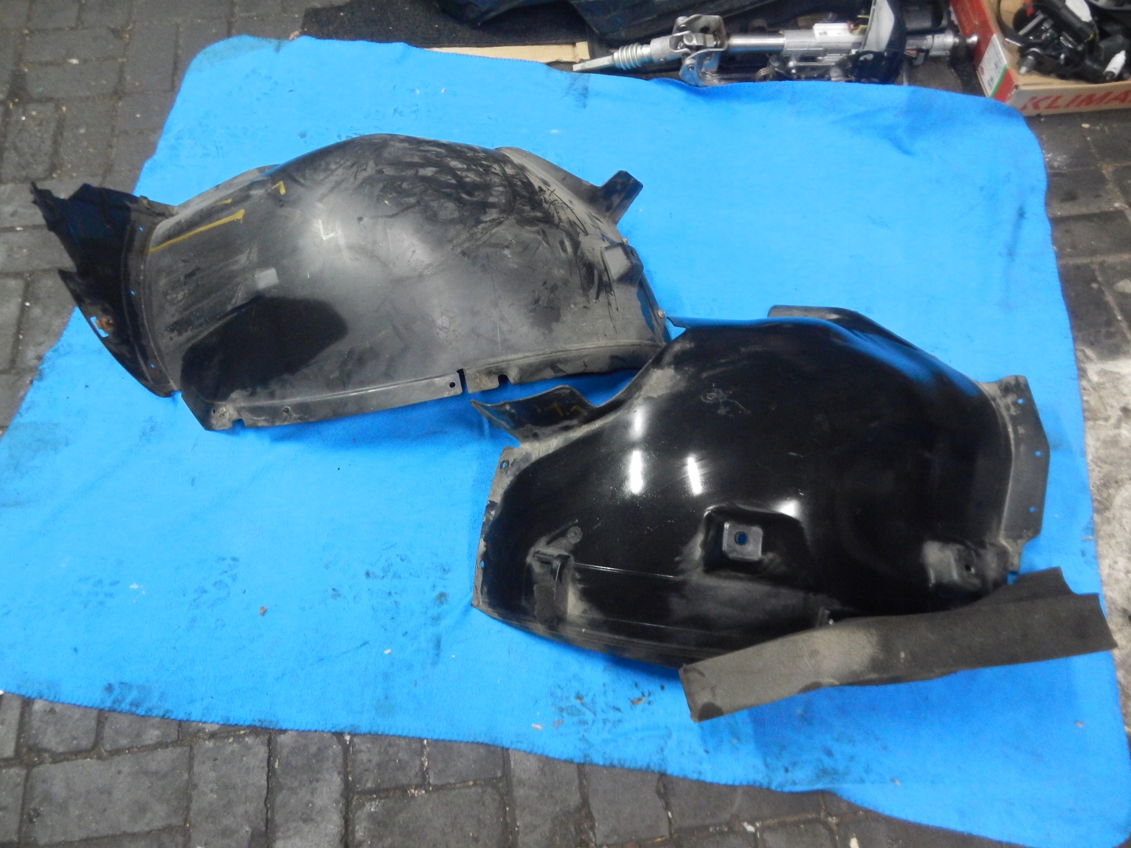 подкрылки левый перед MERCEDES ML W164 164