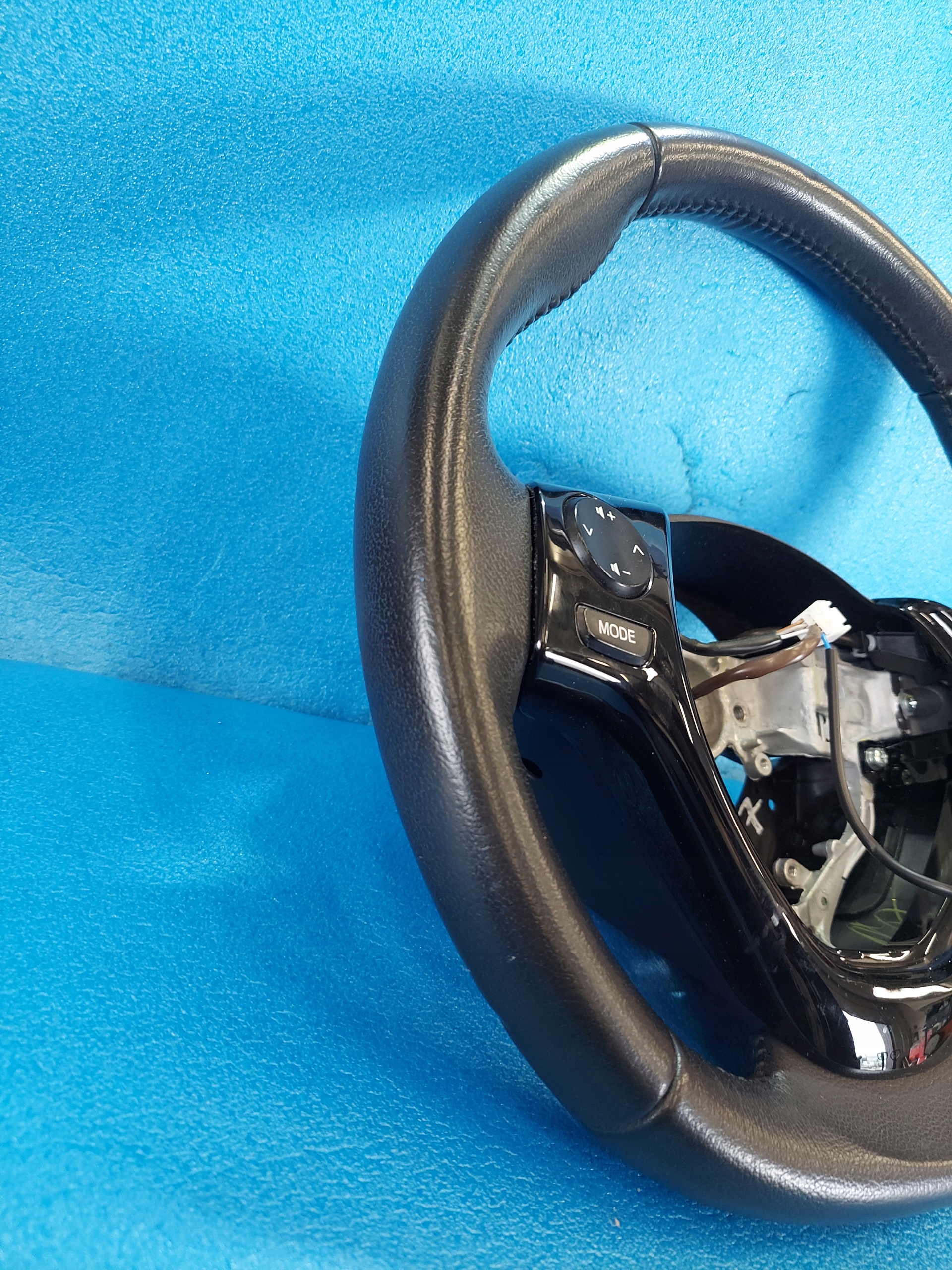 steering wheel, TOYOTA AYGO with shifting PYB136F809708