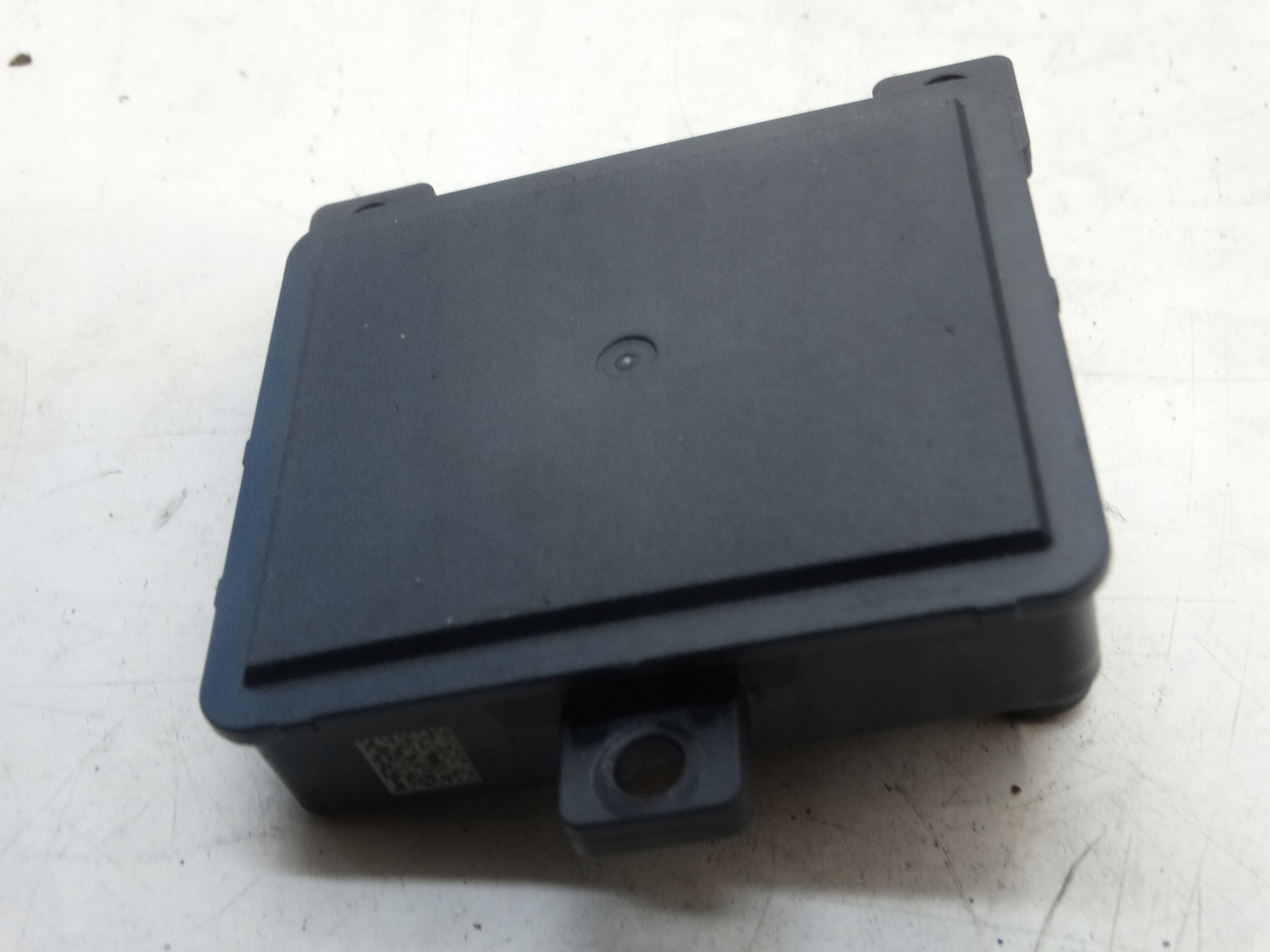 RADAR SENSOR DISTRONIC CITROEN PEUGEOT OPEL PSA 9844384680