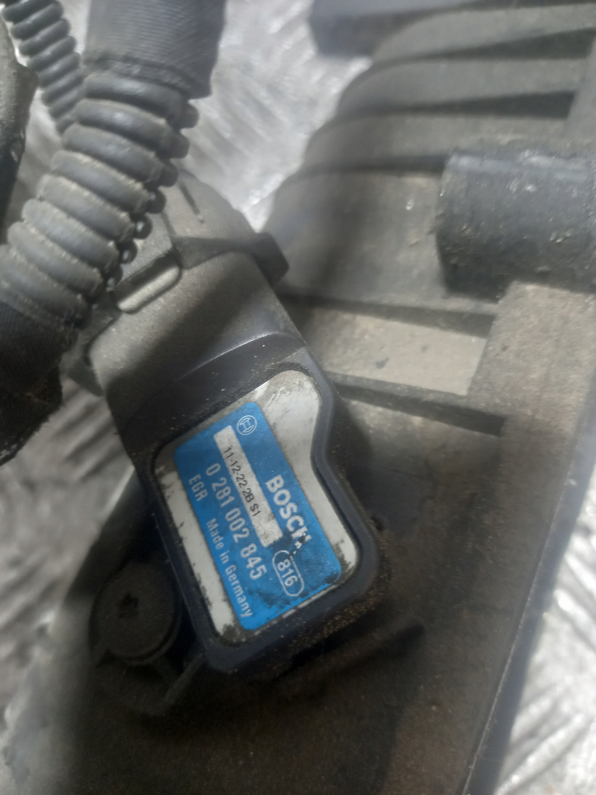 Valvola a farfalla Z KOLEKTOREM IVECO DAILY 4 2012 2.3 D 54DTE3I 0504384189