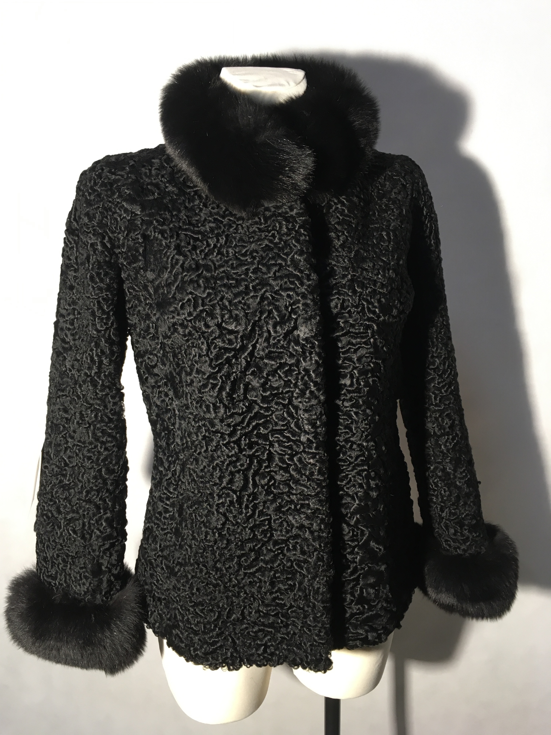 Futro Naturalne z Karakuł Karakuły 113