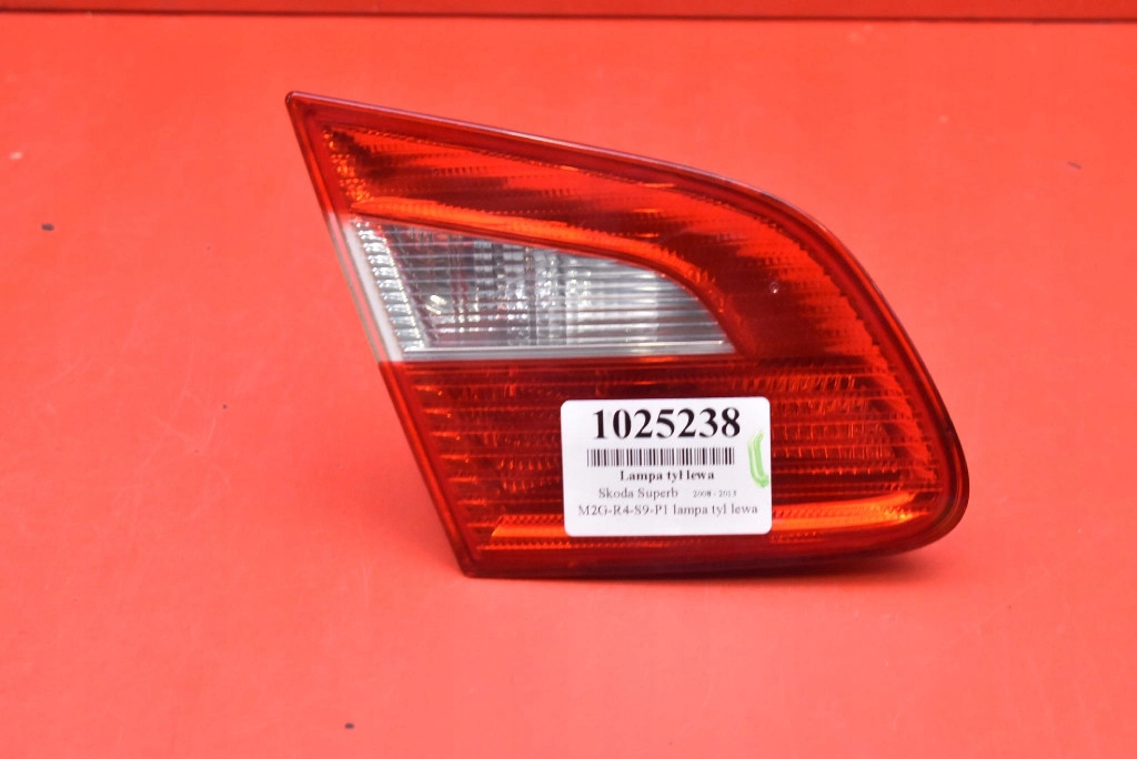 light left rear part rear 3T5945093 SKODA SUPERB 2 II HB 08-13