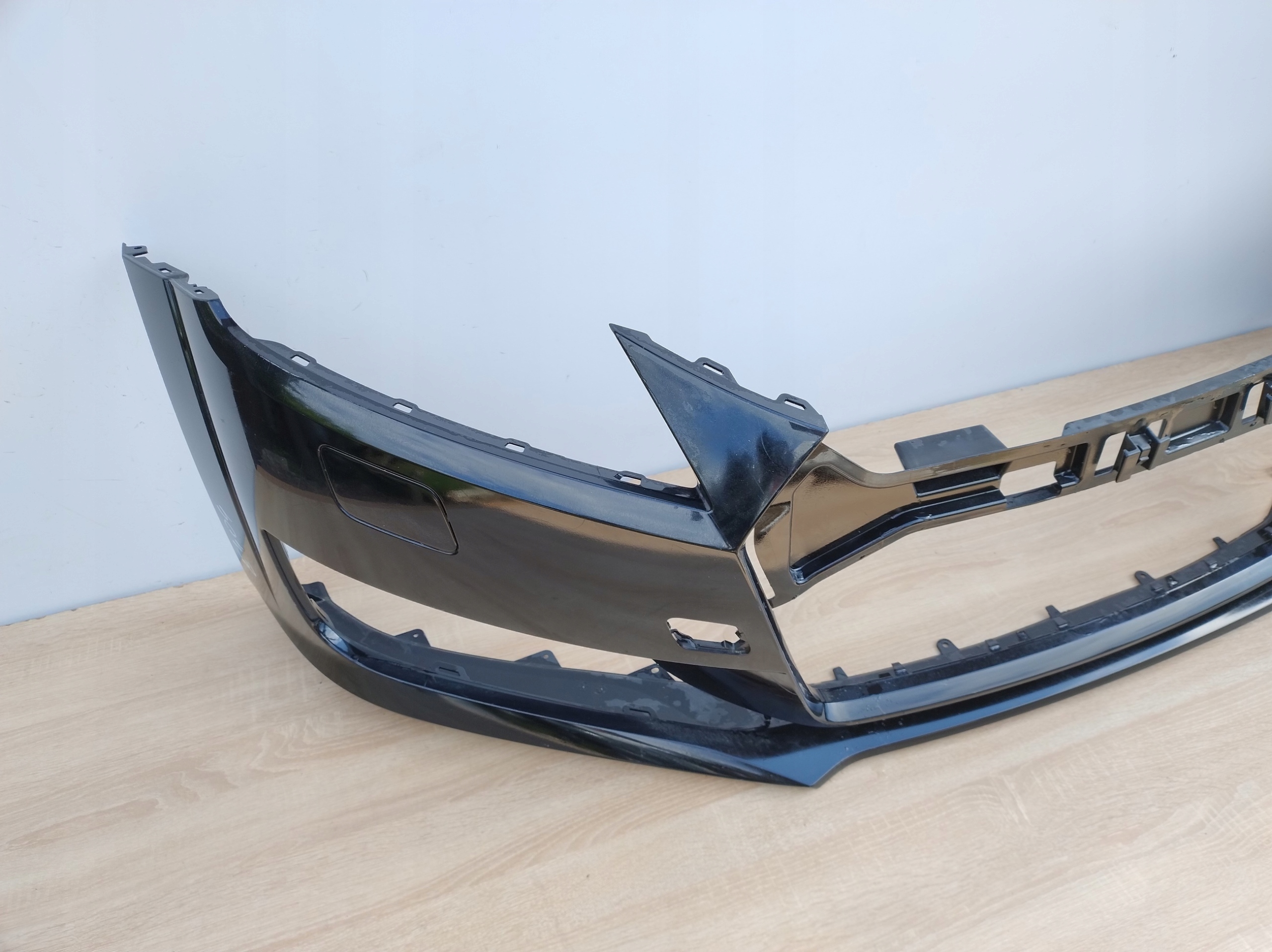 AUDI TT 8S 14-18 ROK bumper front black + DEKIELKI 8S0807437 E404