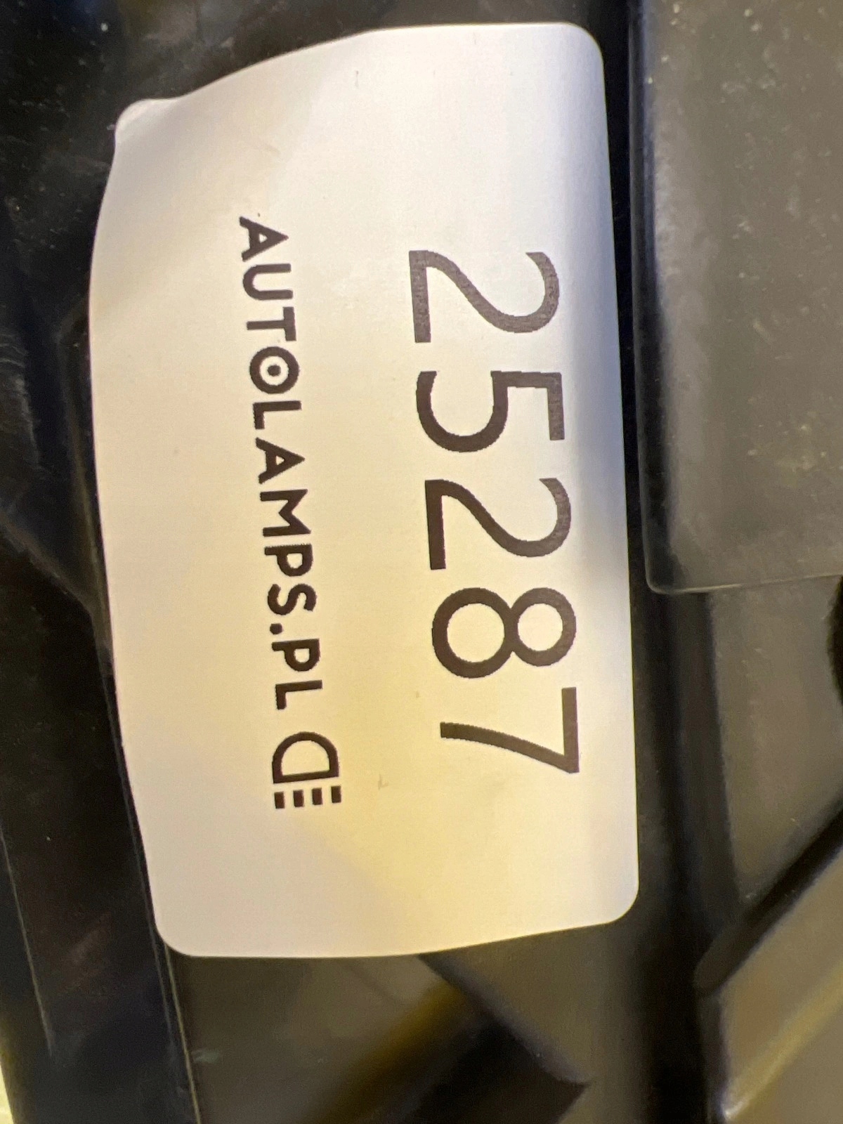 light right front Subaru Impreza XV 2011