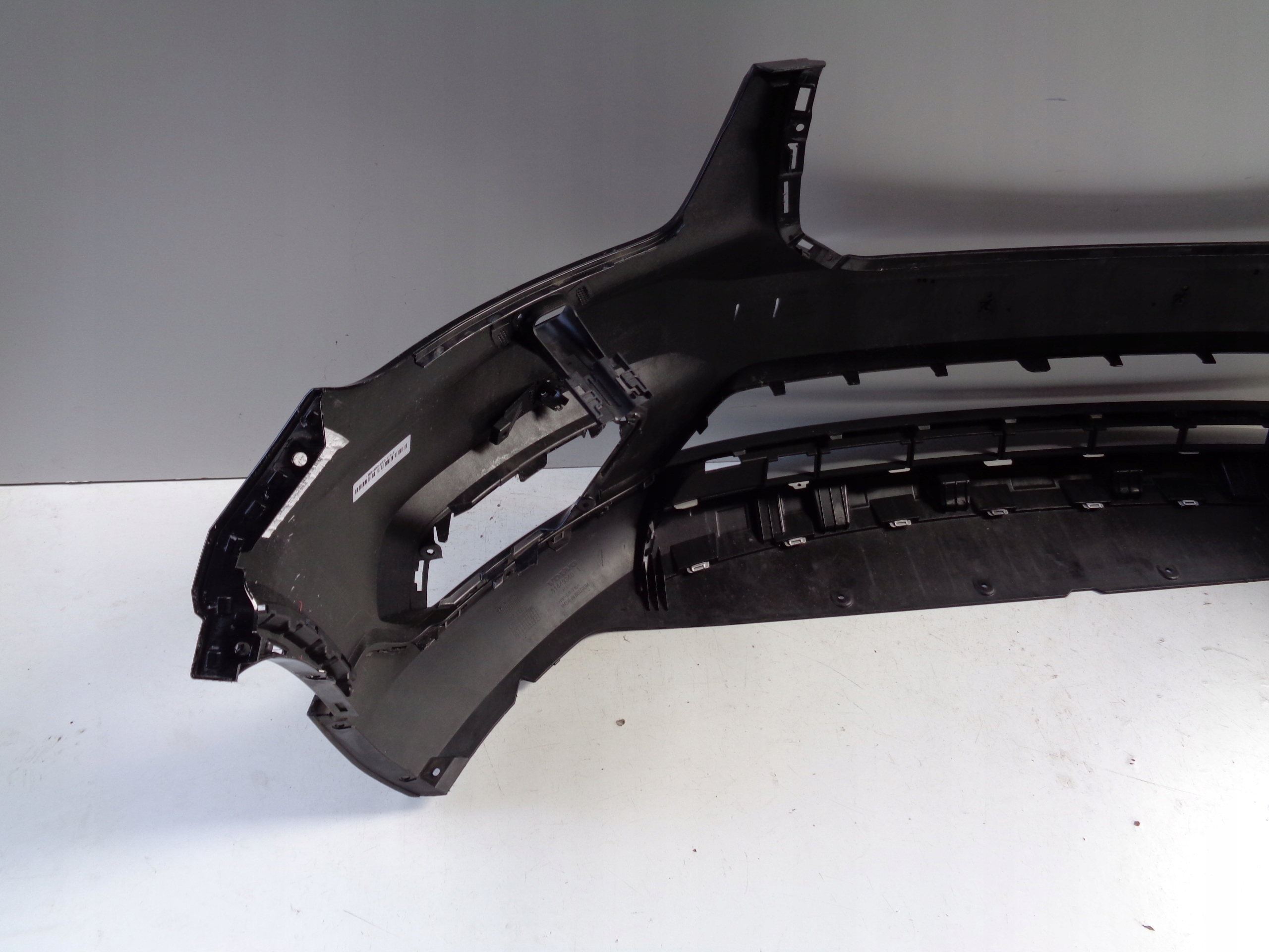 Frontstoßstange VOLVO XC40 18- NR 51253