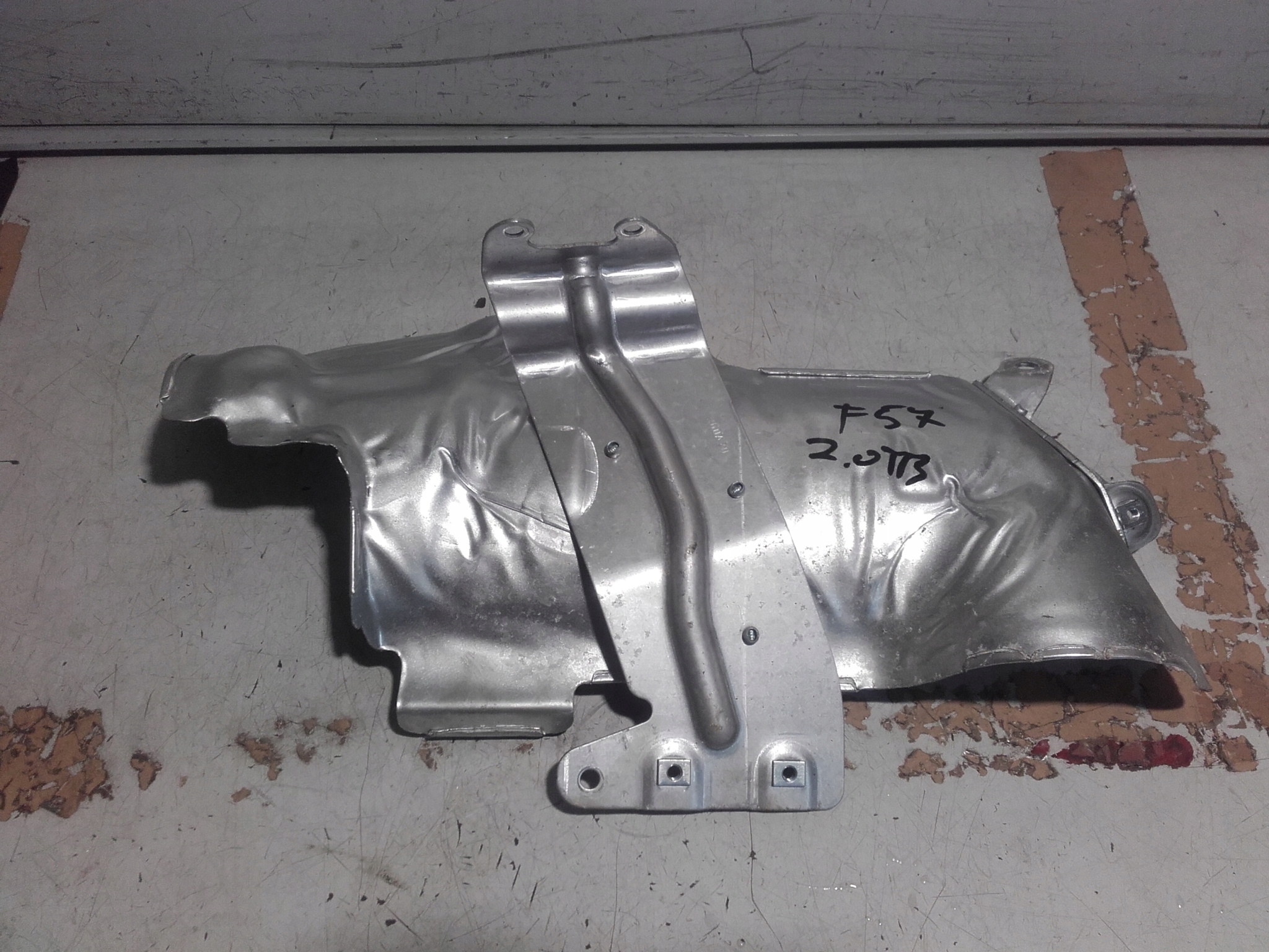 MINI COOPER F55 F56 F57 OSLONA TERMICZNA 8483369