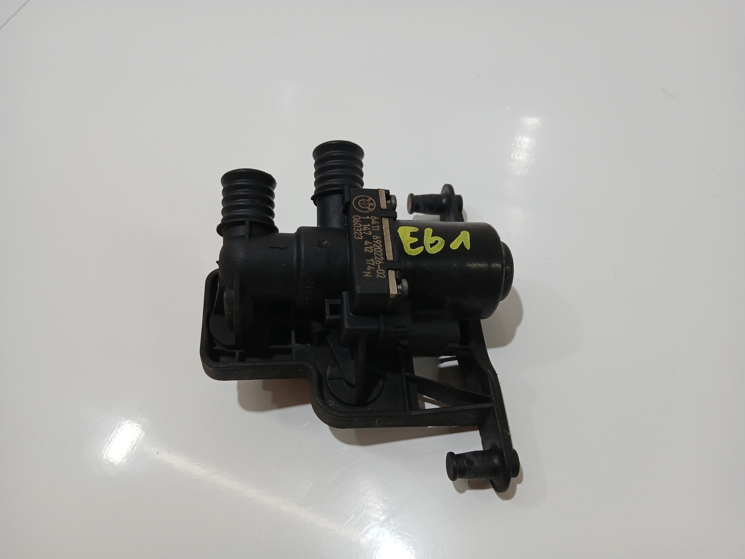 pumpa elektroventil vode BMW E60 E61 OE 6920226 (4642323)