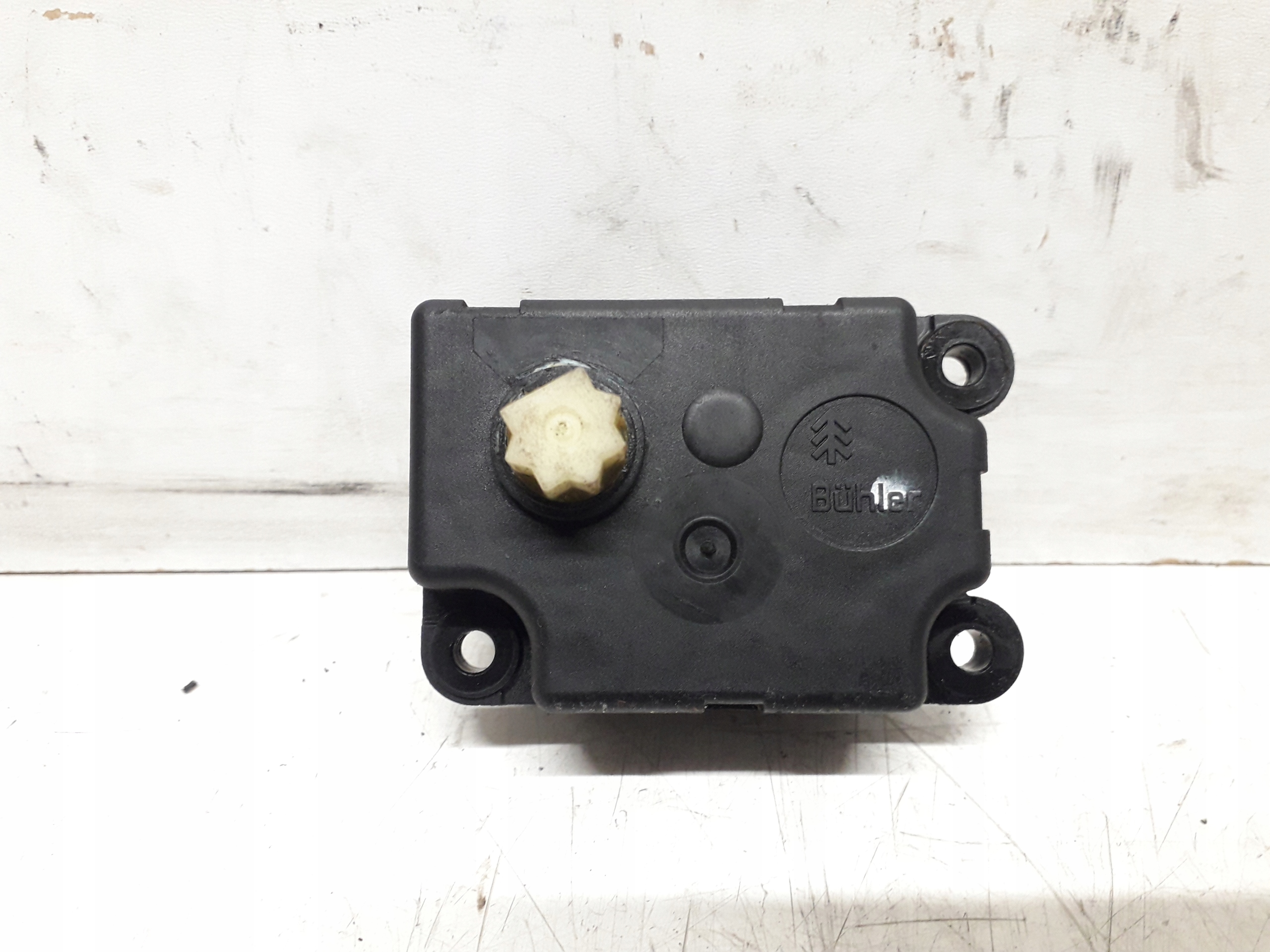 RENAULT SCENIC 2 II 03- SILNICZEK NAGRZEWNICY F665243L/D