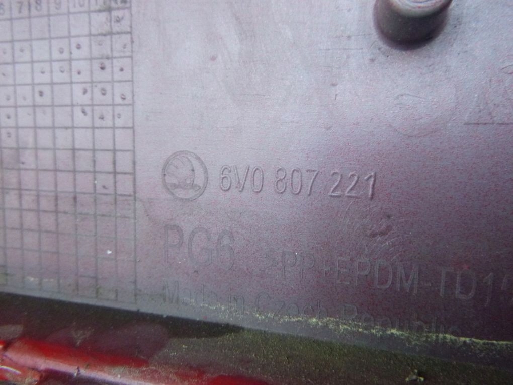 SKODA FABIA 3 III 6V0 14- FRONTSTOSSSTANGE