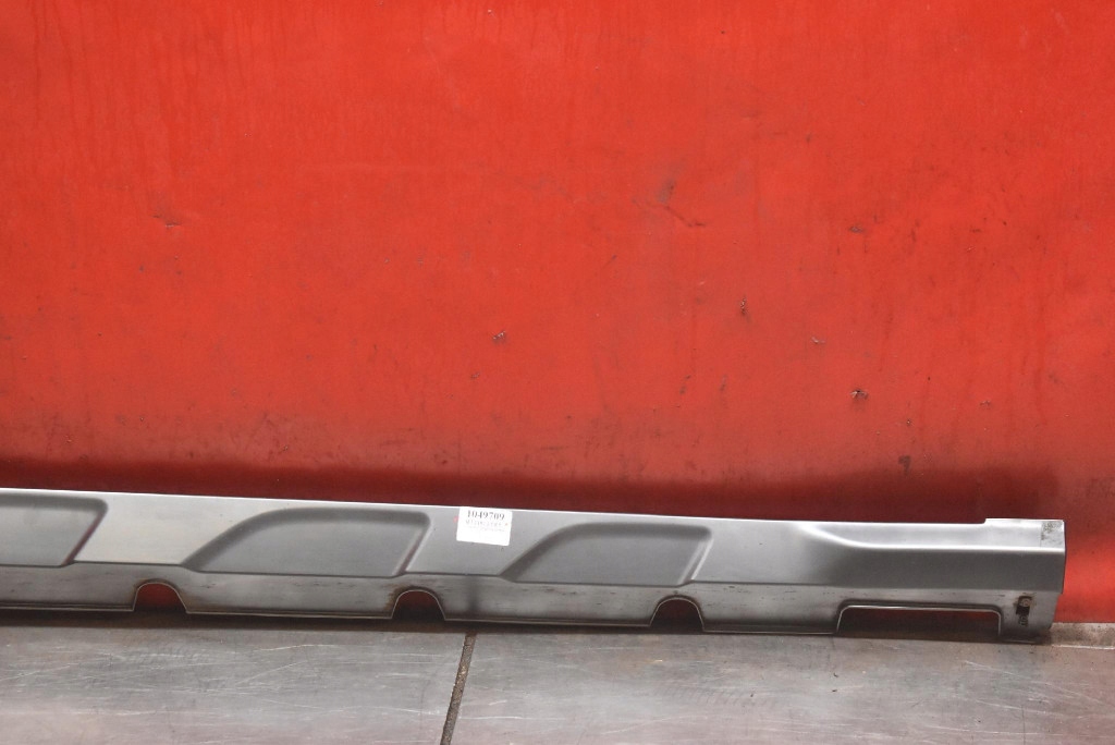 cap threshold right black HYUNDAI KONA 1 and 17-19