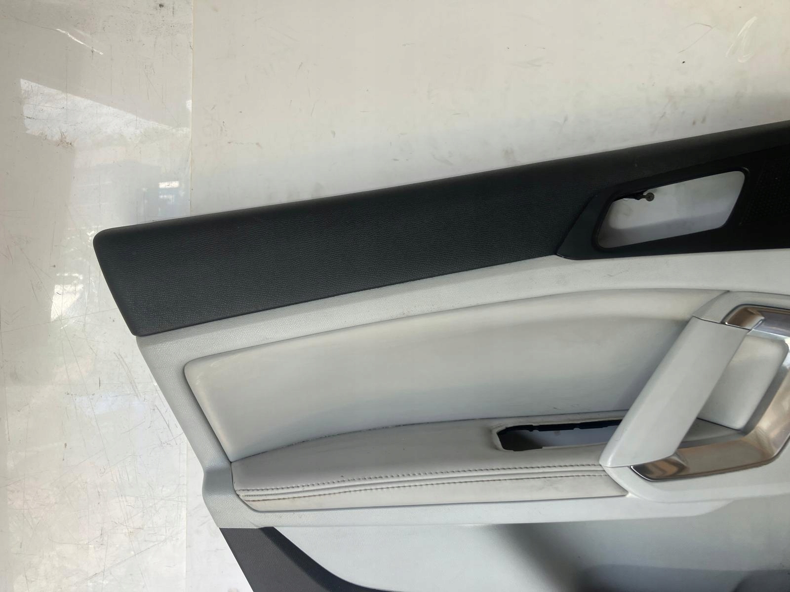 side door left front PEUGEOT 308 T9 JASNA leather