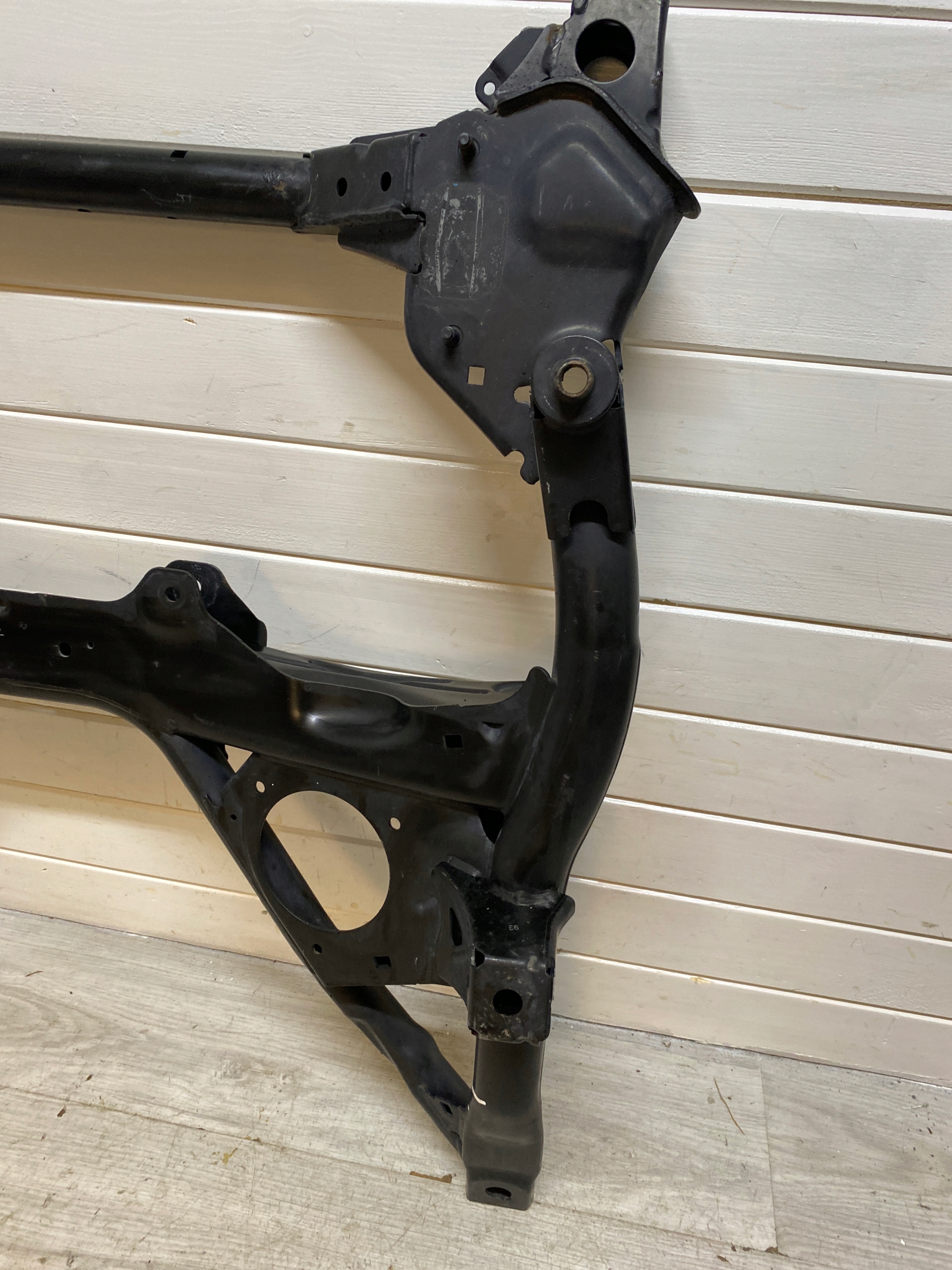 subframe sider below engine BMW 1F20 F21 2 F22 3 F30