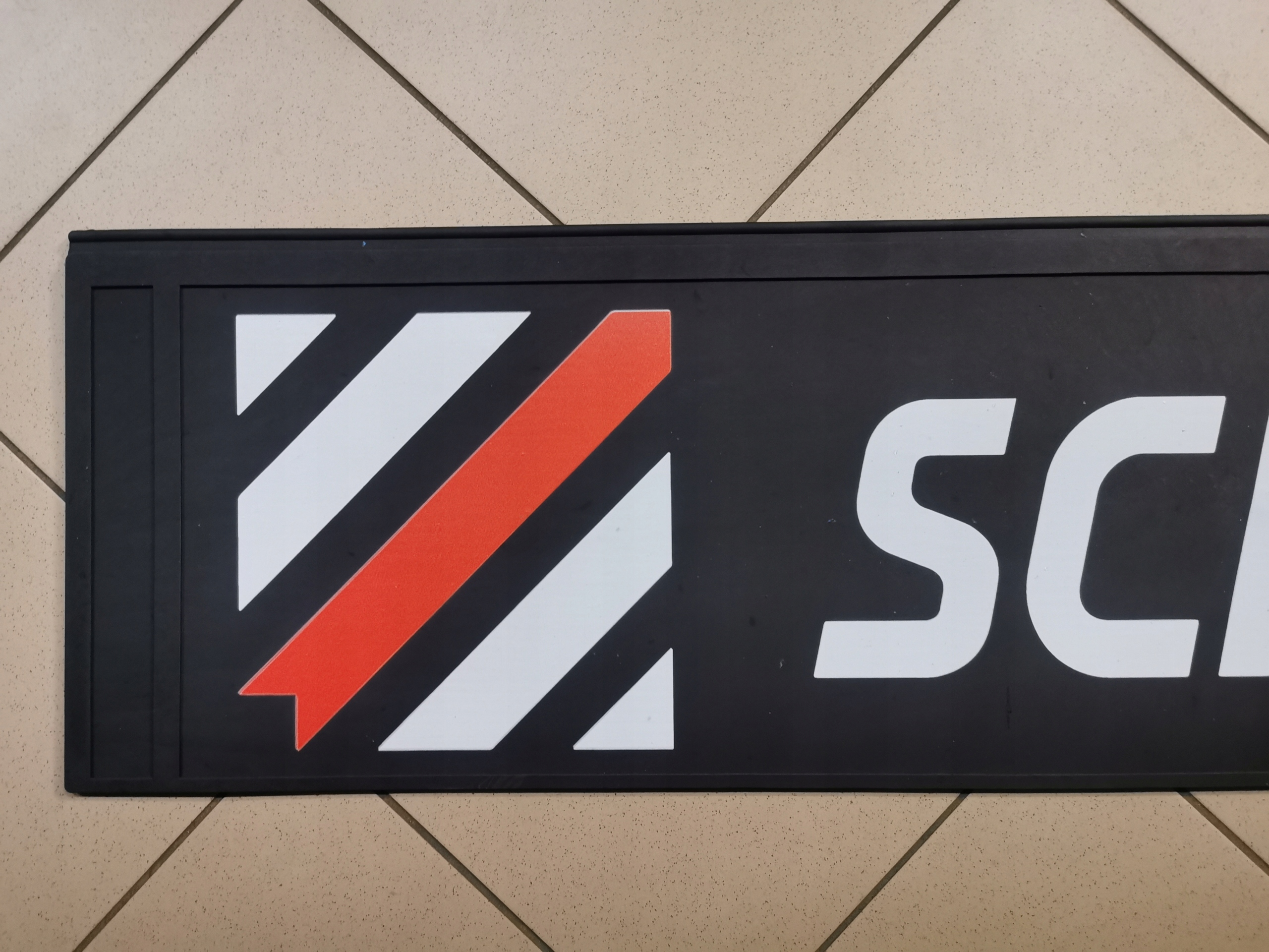 Chlapacz naczepy SCHWARZMULLER czarny WSUWANY Numer katalogowy producenta 90459