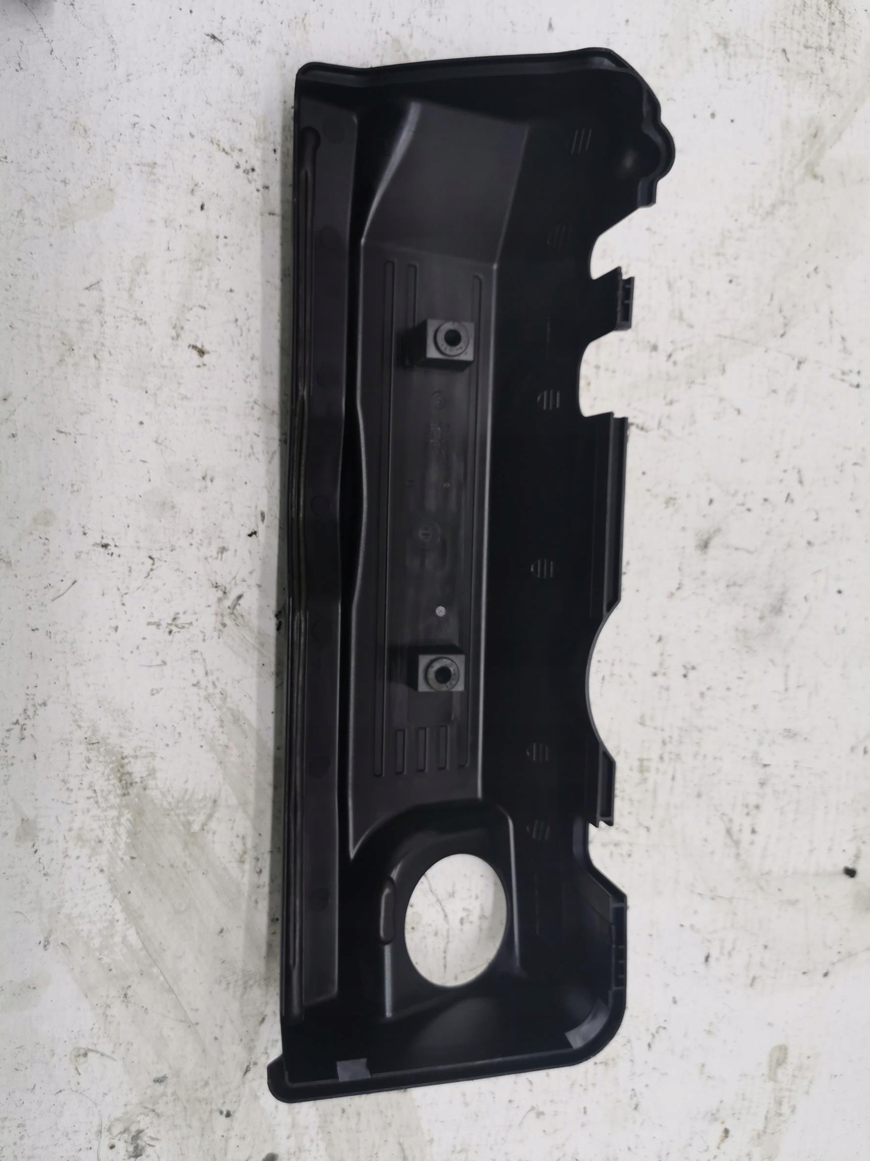 motorfedél BMW SERIA 3 E90 E91 2.0i 7530742