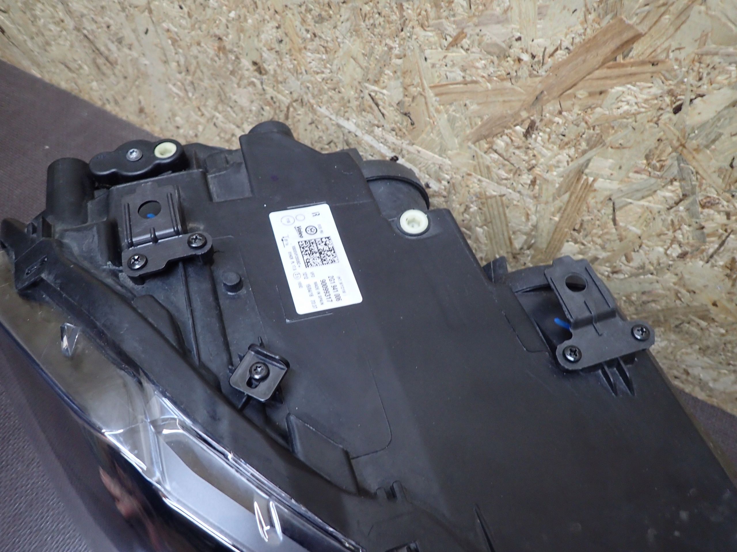 LIGHT FRONT RIGHT VW POLO 17