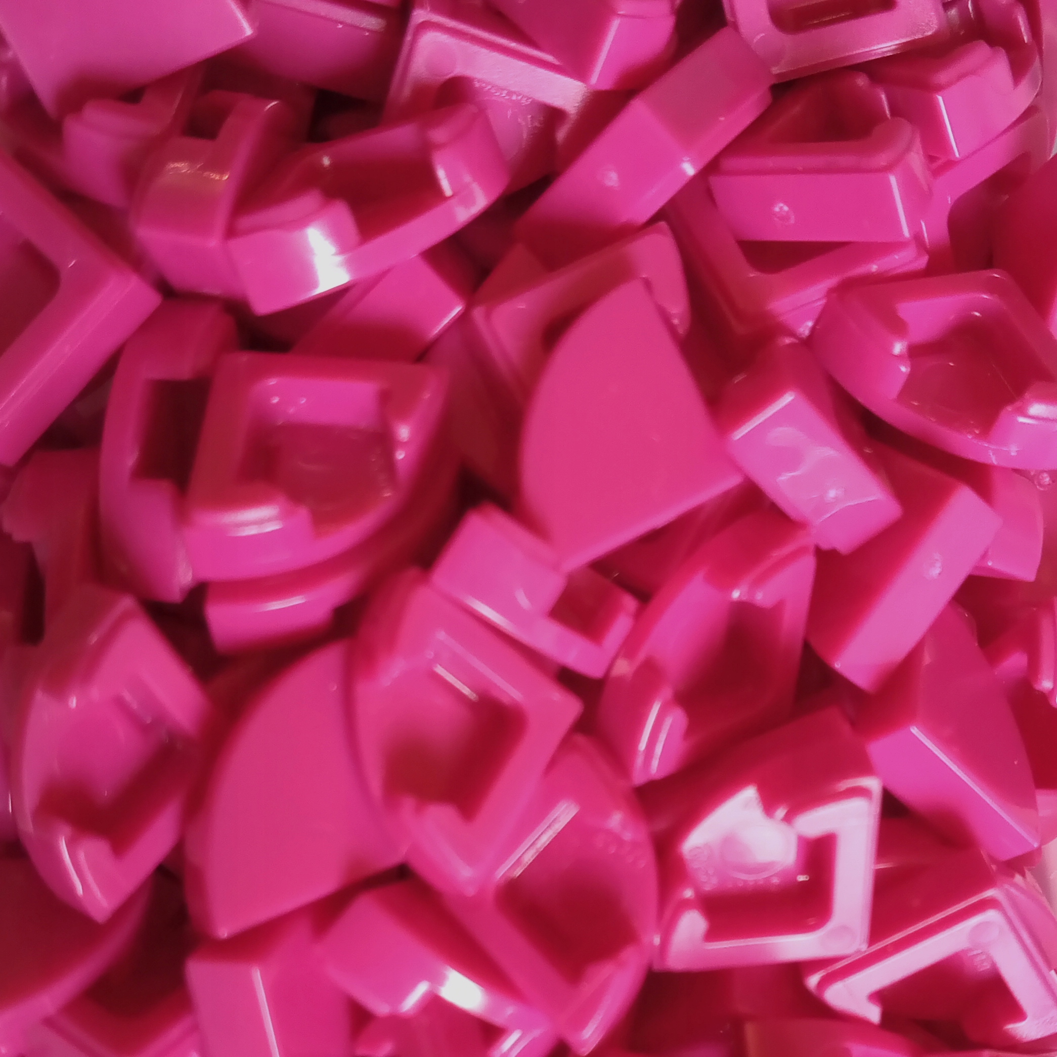 

50 szt., Magenta Tile,1 x 1 Quarter, 25269