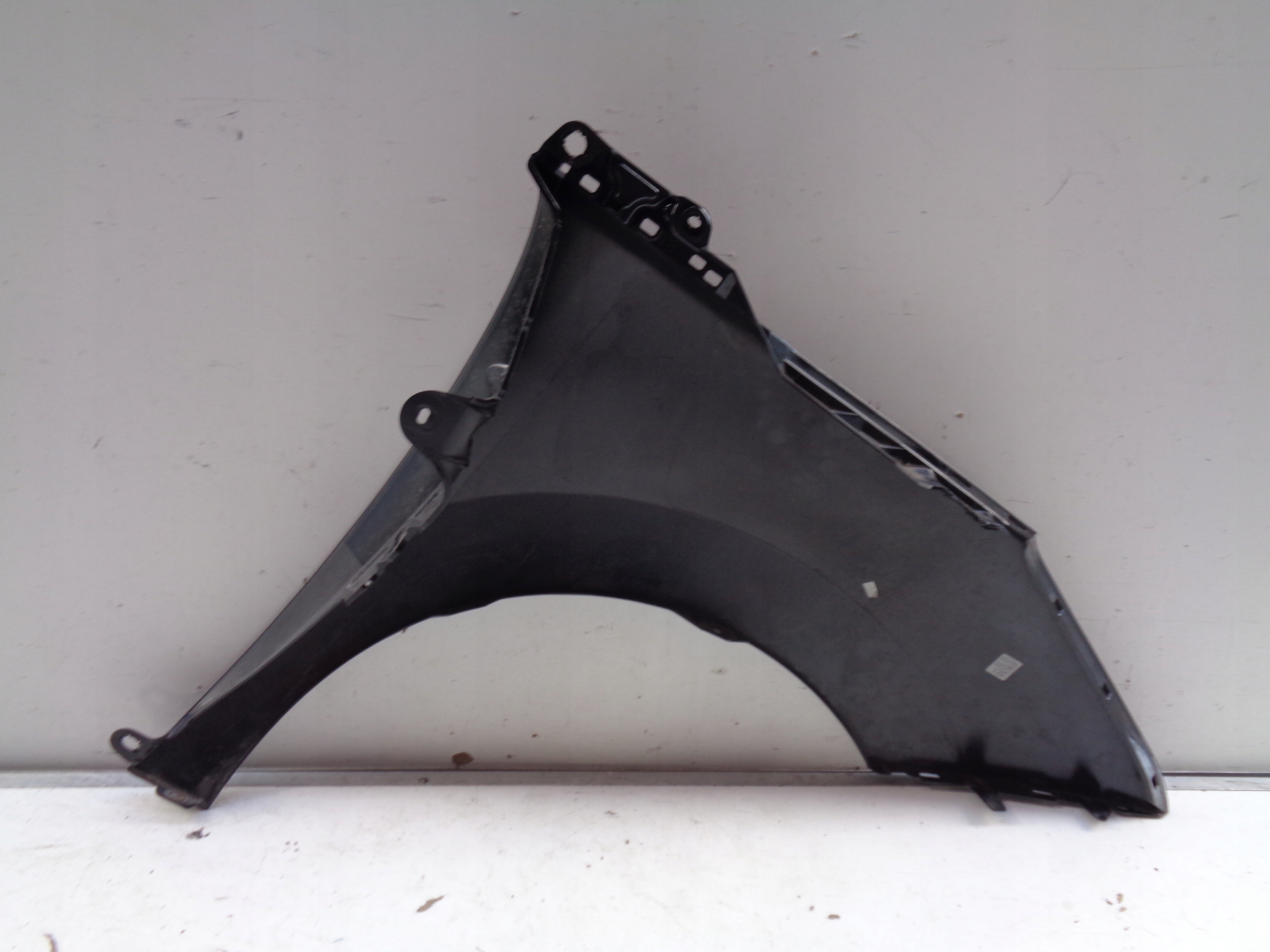 fender left front PEUGEOT 5008 09- NR 43047