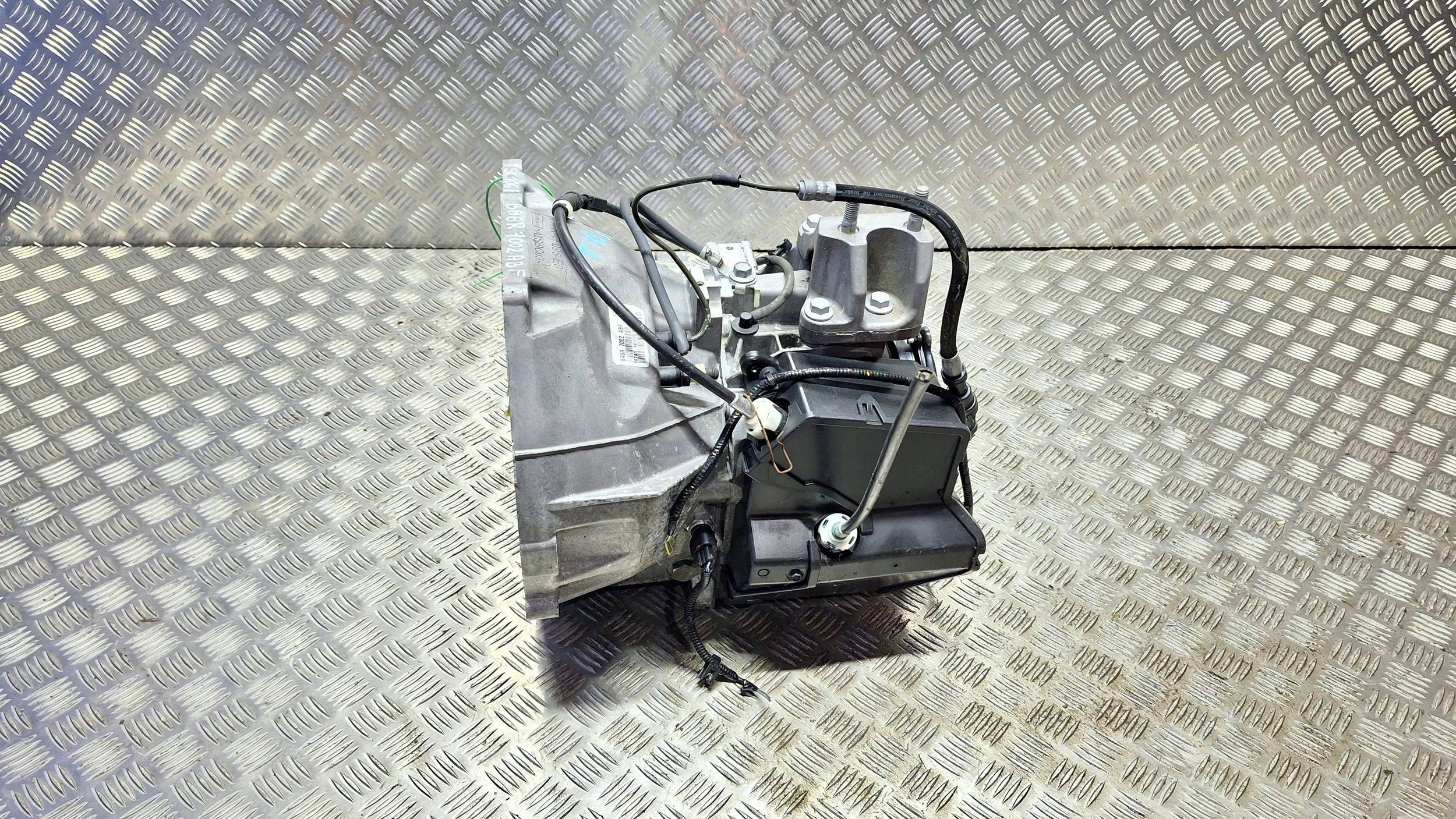 Getriebe BA6R-7002-ABF FORD FIESTA MK7 TRANSIT COURIER 1.5 TDCI