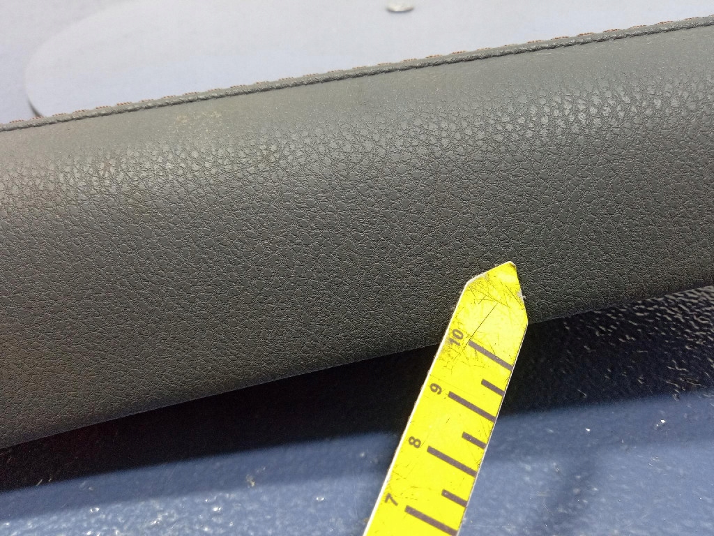 TOYOTA CAMRY VIII XV70 17- молдинг декоративная отделка 55012-33050