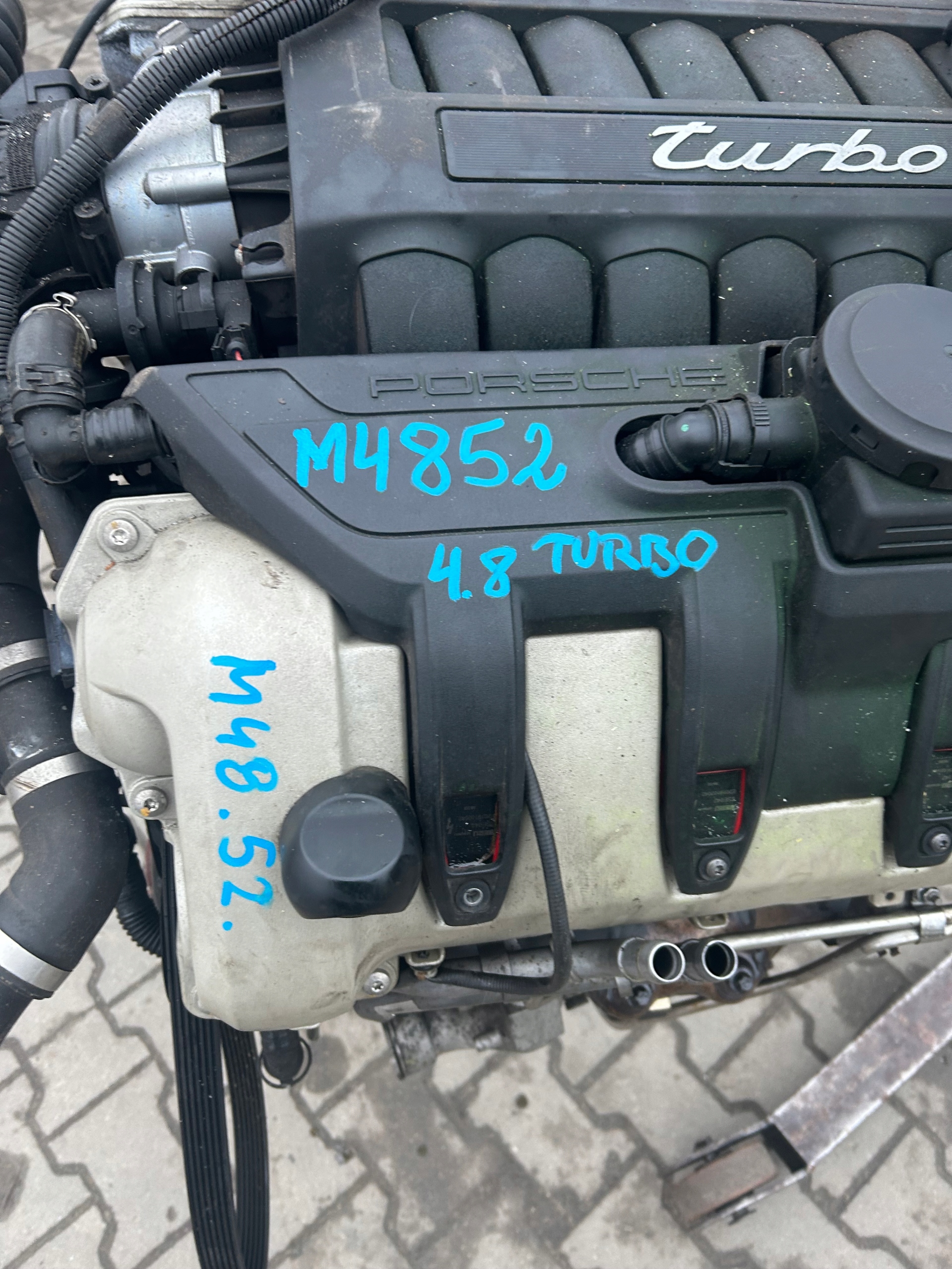 engine complete PORSCHE CAYENNE 4,8 TURBO M48.52 90TYS KM M4852