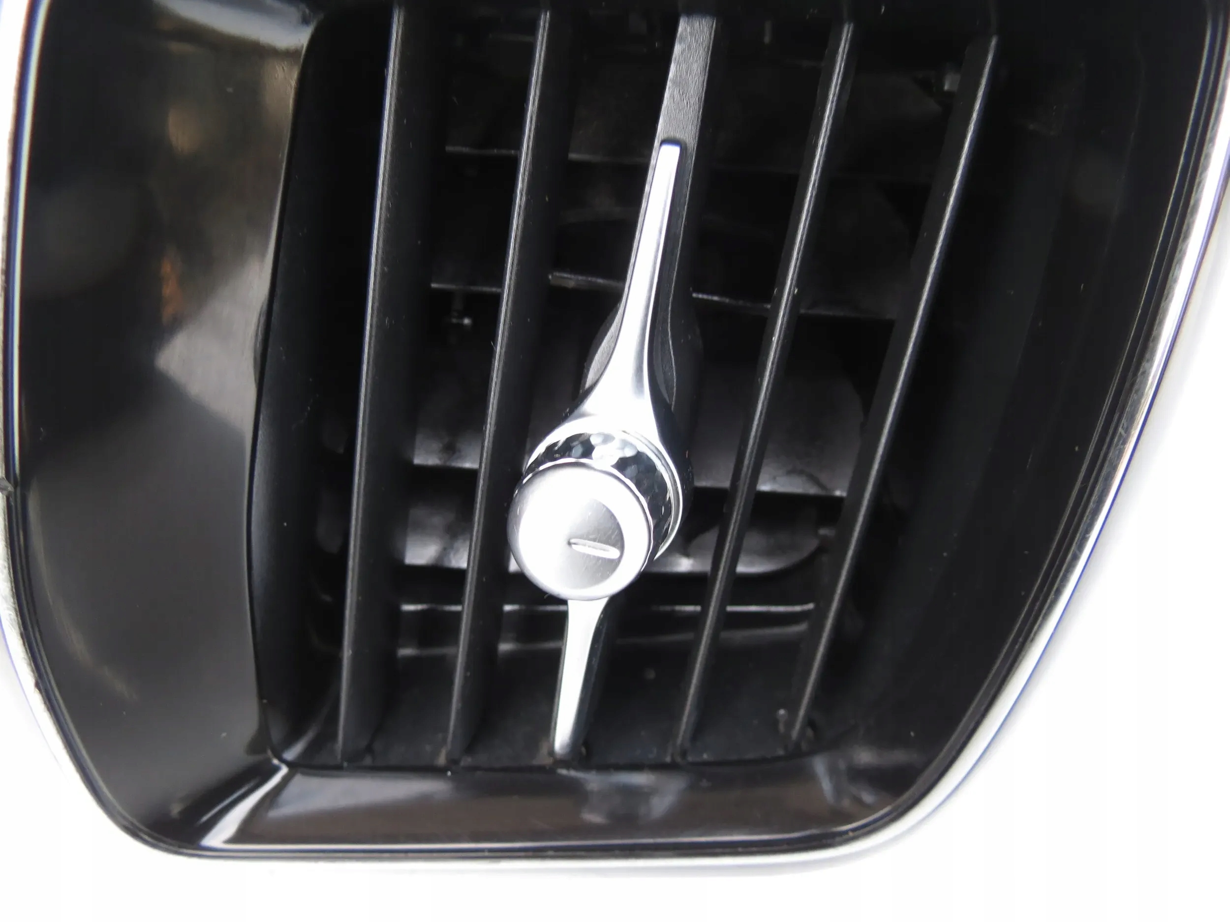 grid air conditioning devices right 31417692 VOLVO XC60 II 17