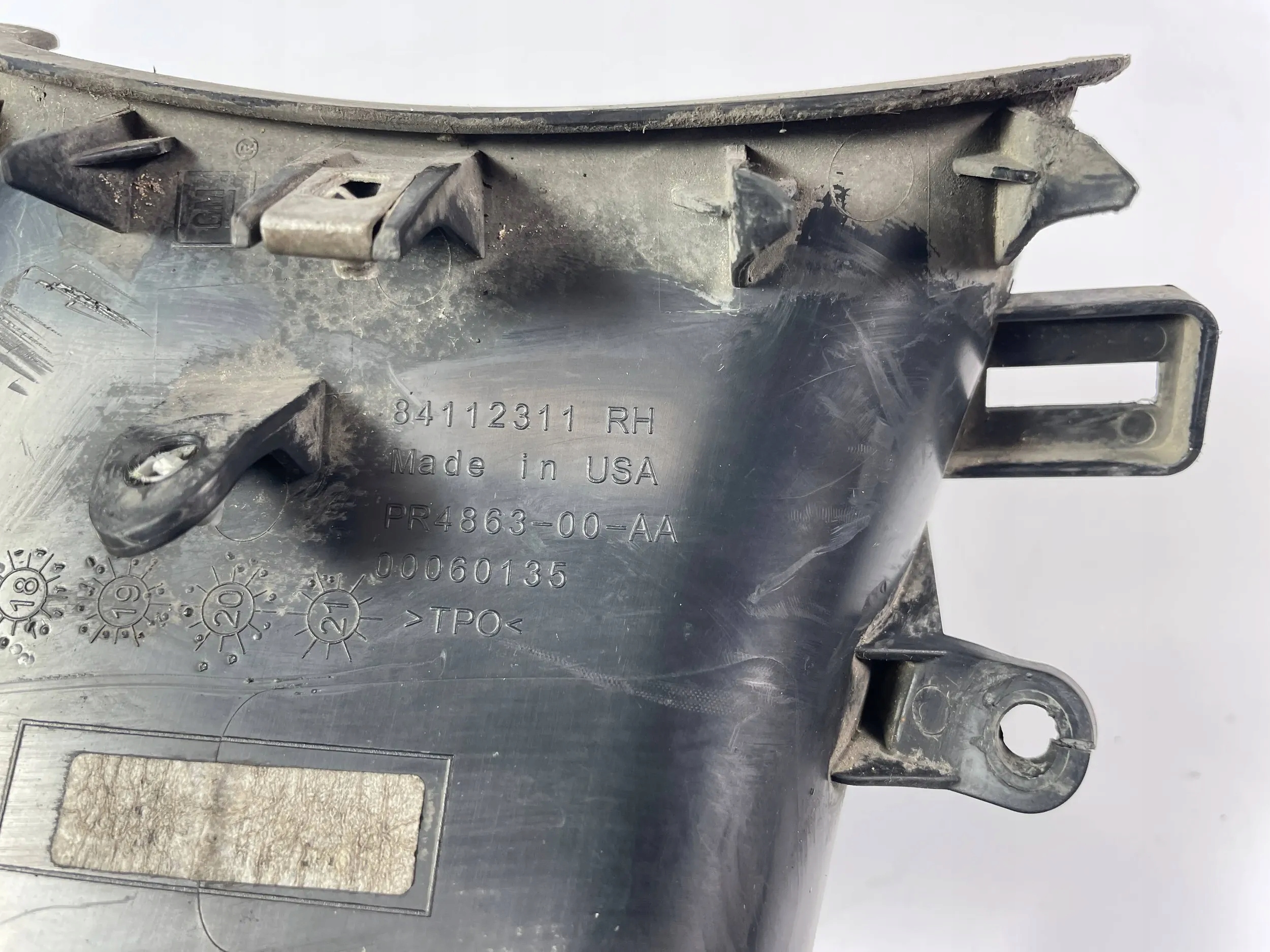Chevrolet Camaro steering wheel, intake air right front 2019-23