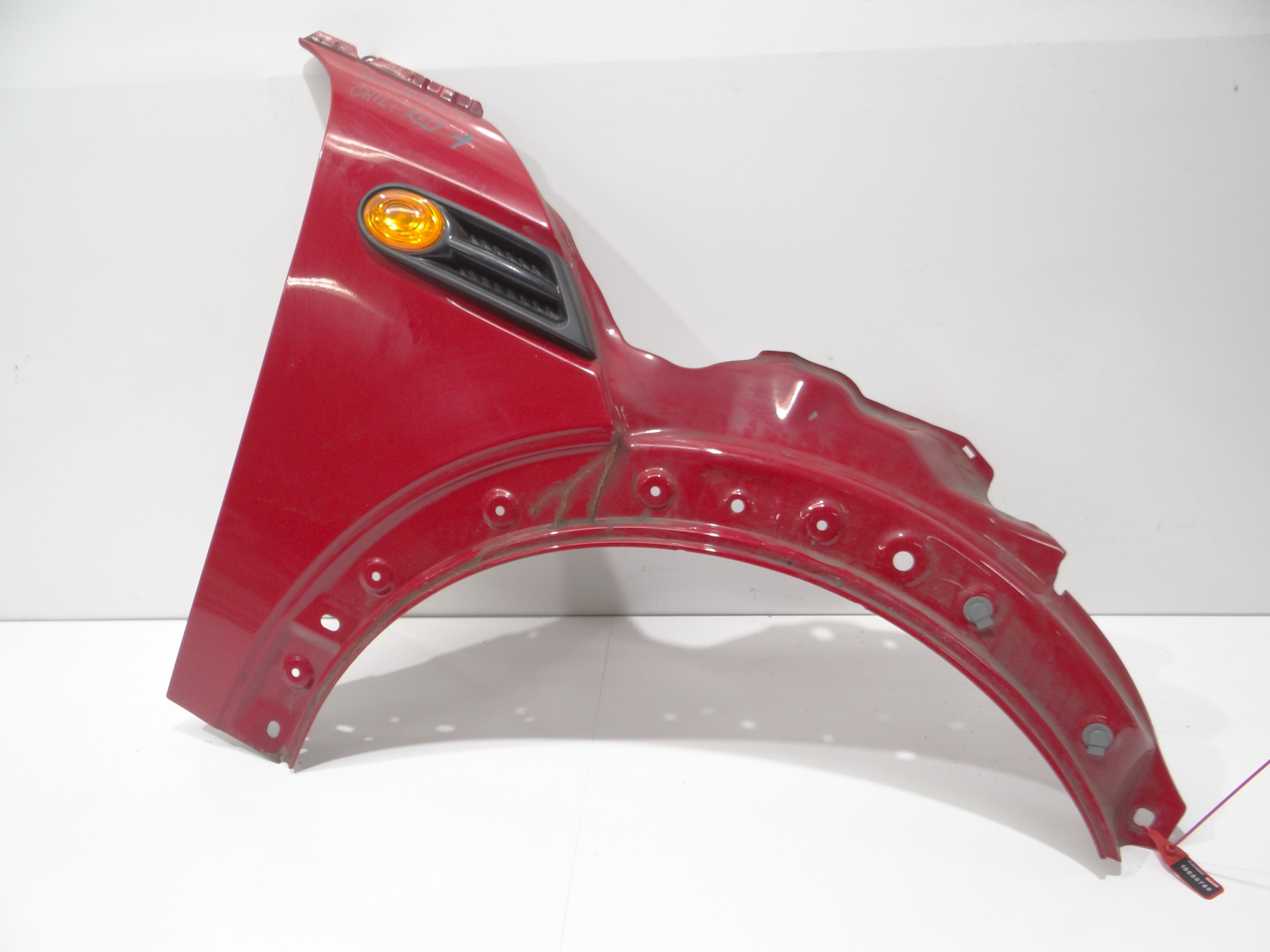 fender right front MINI R56 CHILI RED
