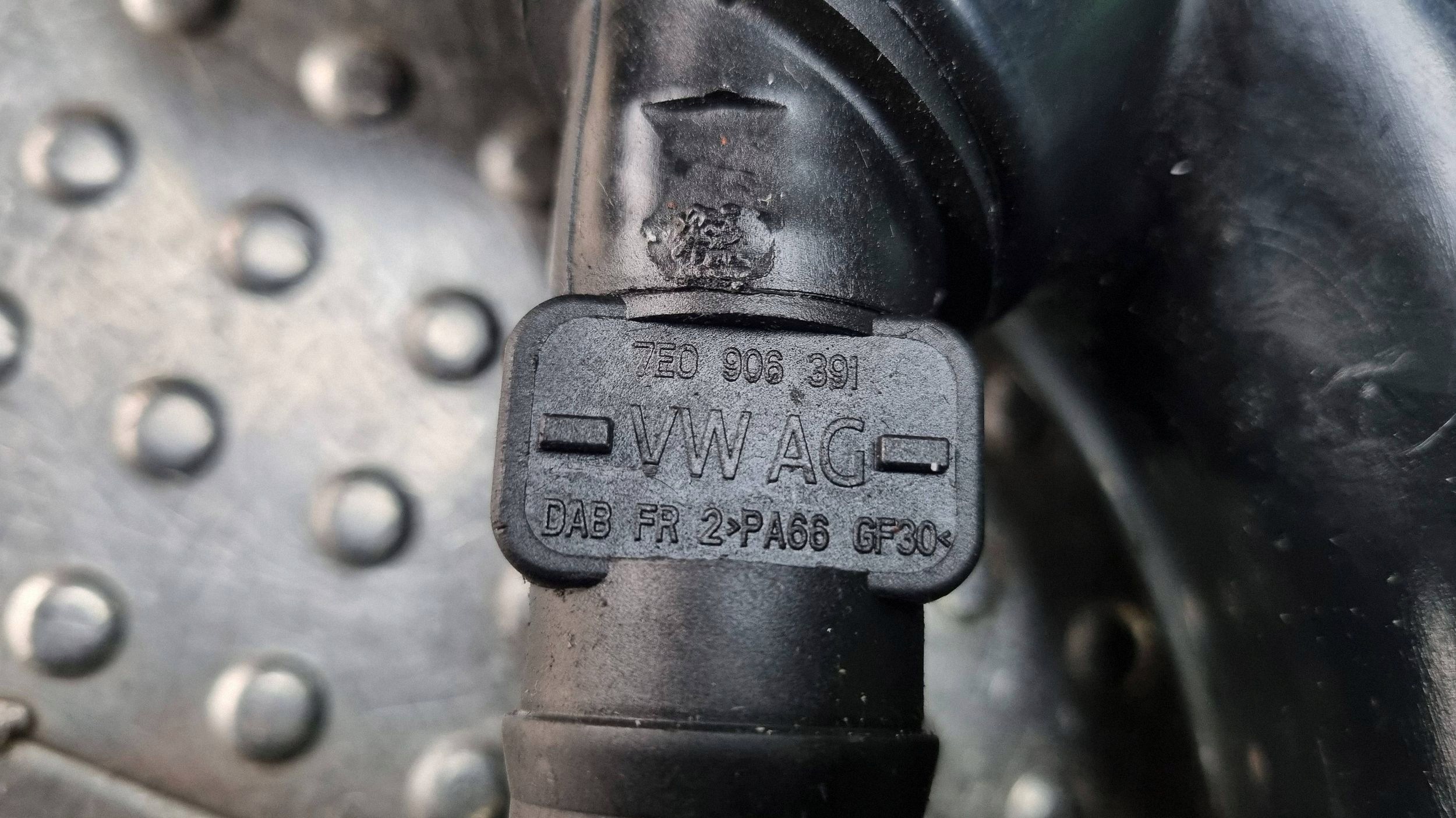 cijev crijevo prijenos interkulera 7E0129654AB VW TRANSPORTER T6 2.0 TDI