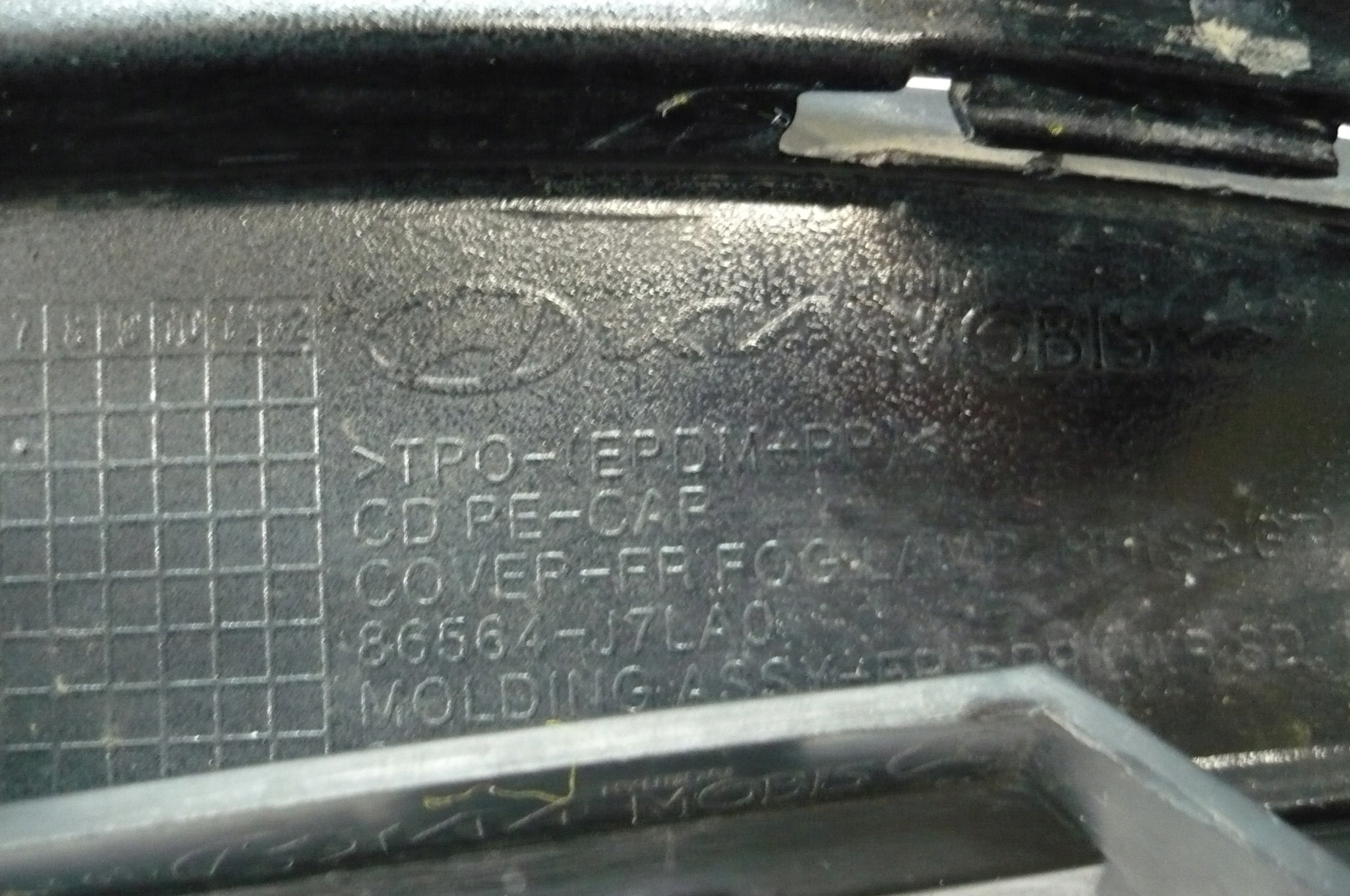 KIA CEED 3 III LIFT 21- GT-LINE grid of a bumper right front