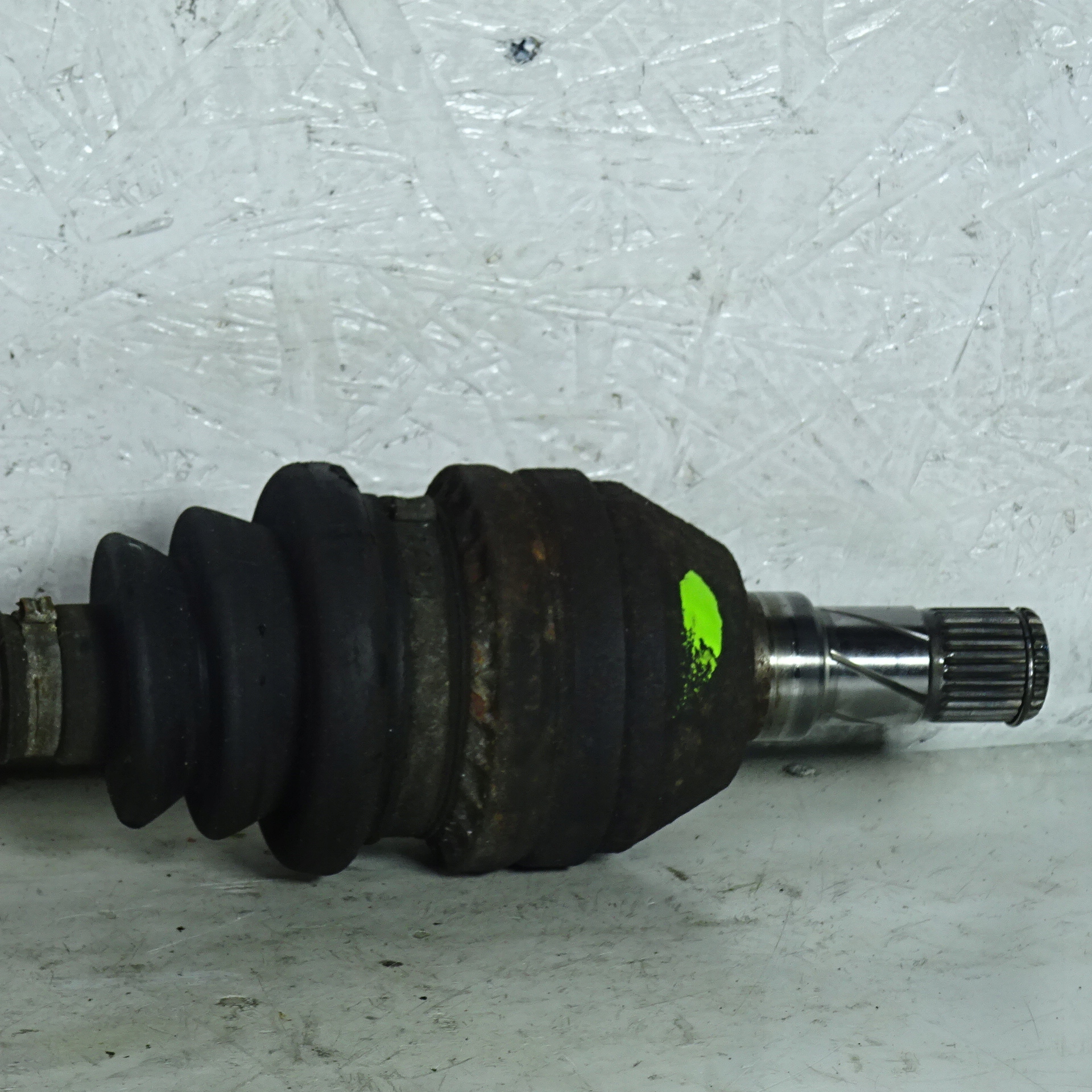 OPEL INSIGNIA A 1.8 semi-axis right front 13228196