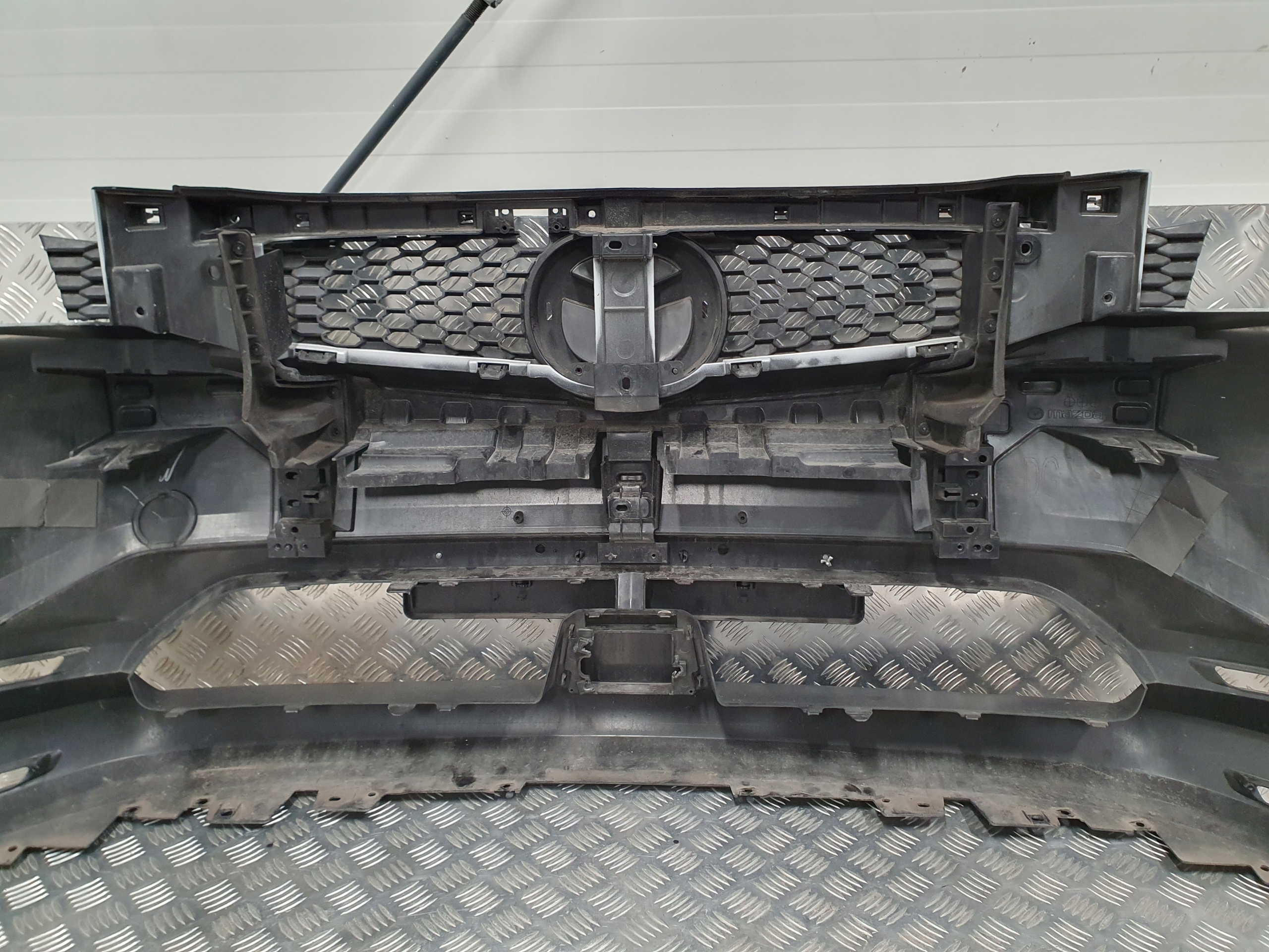 mazda MX-30 MX30 2020-2023 бампер передний